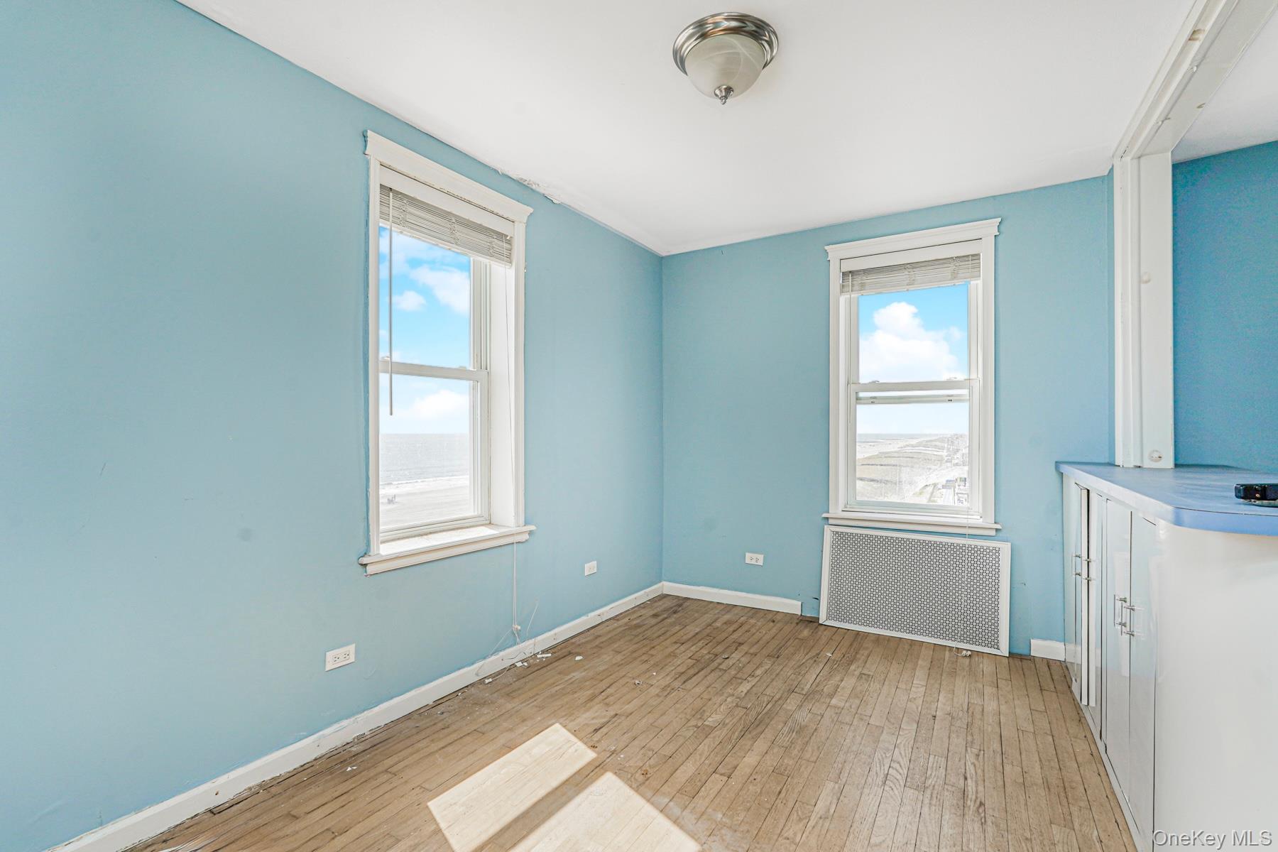 #14 photo, 125 Beach 124th Street, Belle Harbor , NY 11694