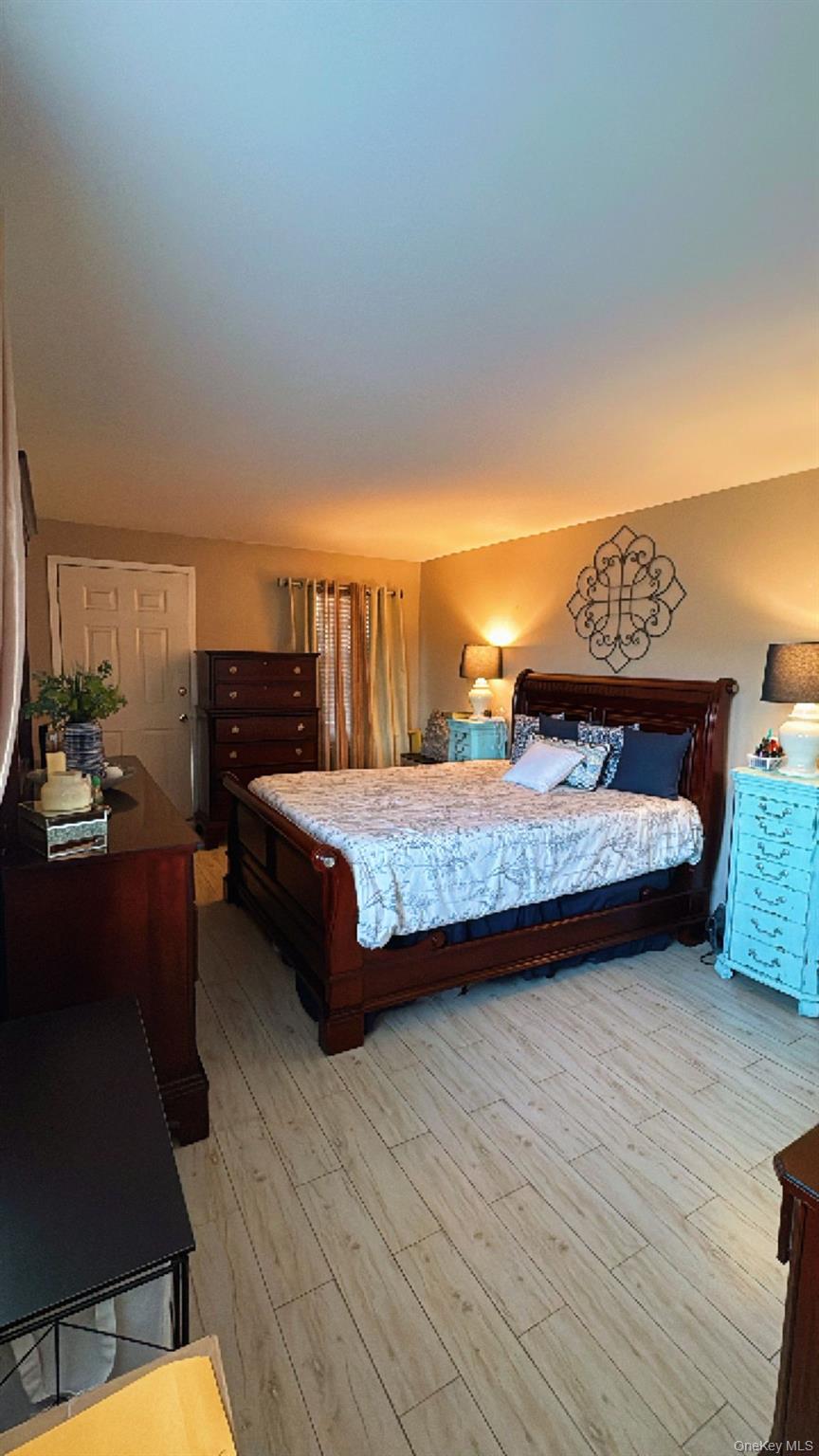 #19 photo, 15115 78th Street, Howard Beach , NY 11417