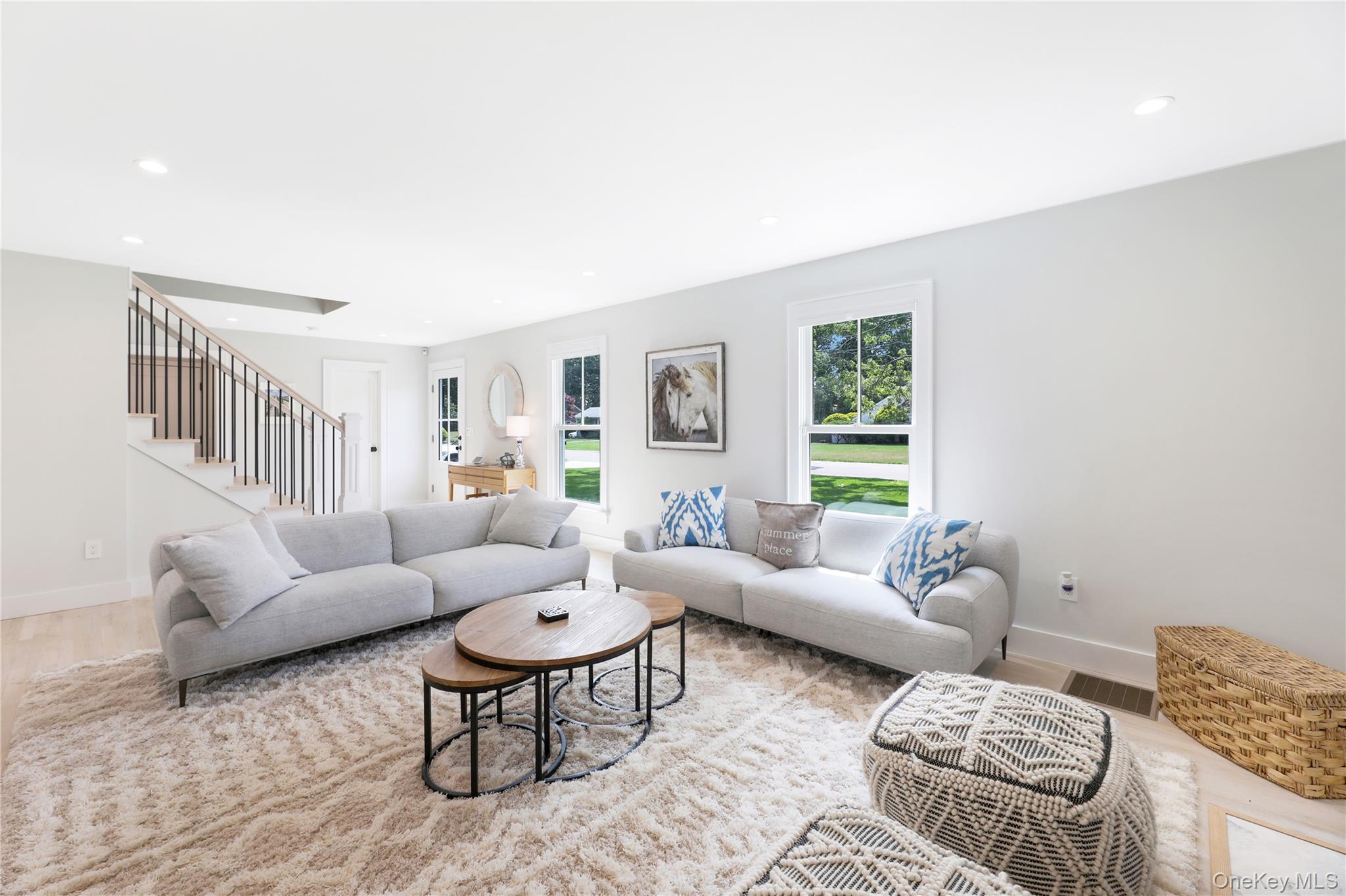 #7 photo, 16 Pin Oak Lane, Westhampton Beach , NY 11978