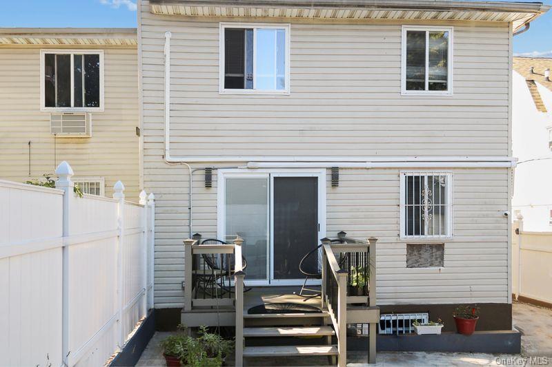 #8 photo, 21919 143rd Road, Springfield Gardens , NY 11413