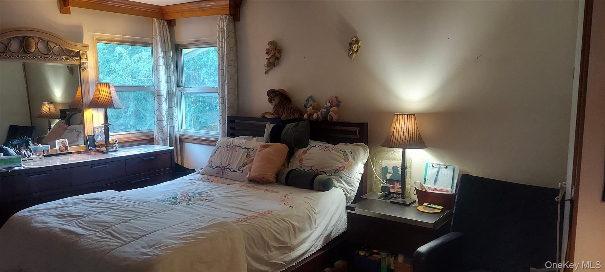 #11 photo, 147 S Montgomery Street, Valley Stream , NY 11580