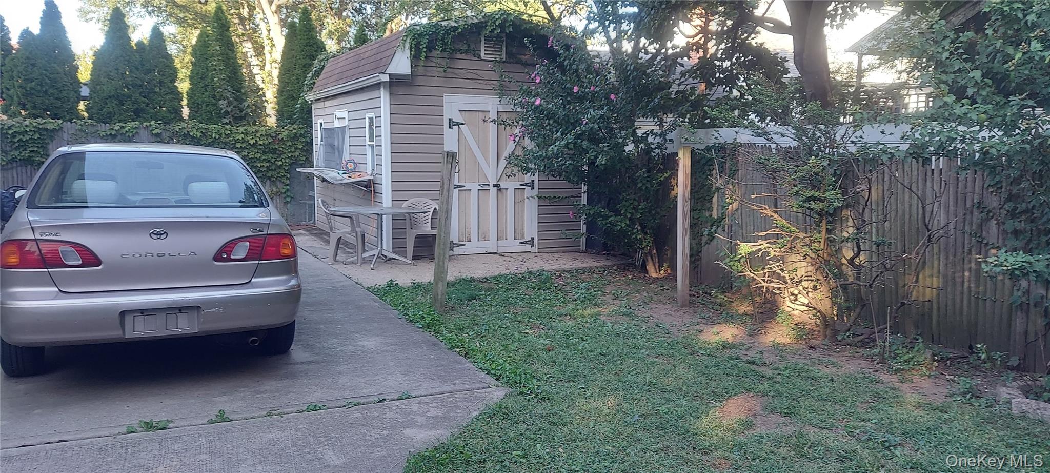 #2 photo, 147 S Montgomery Street, Valley Stream , NY 11580