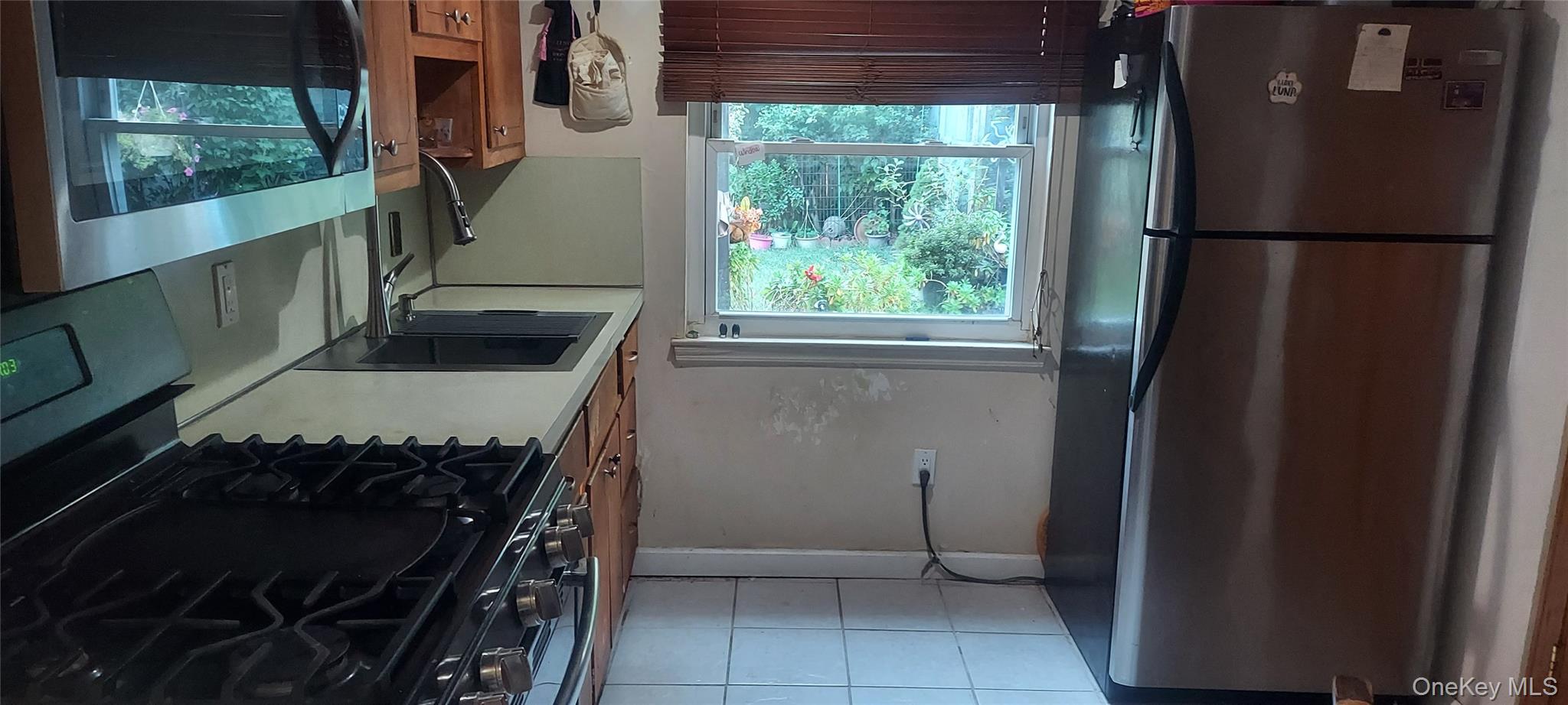 #6 photo, 147 S Montgomery Street, Valley Stream , NY 11580