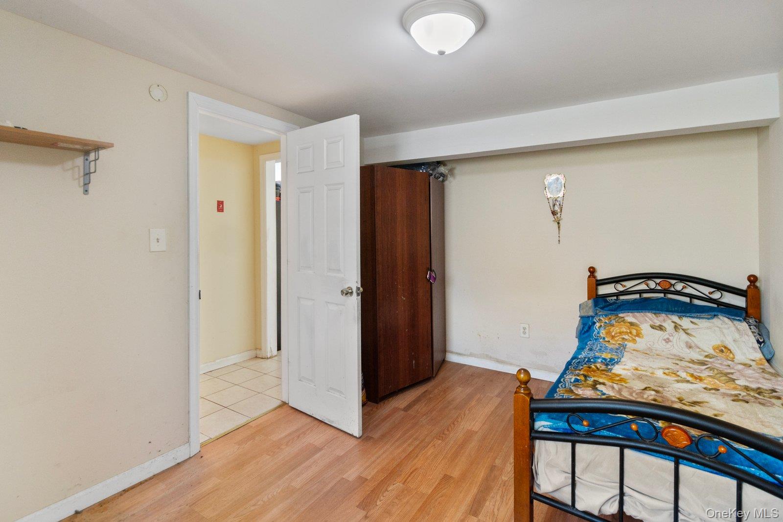 #11 photo, 39 Brooklyn Avenue, Wyandanch , NY 11798