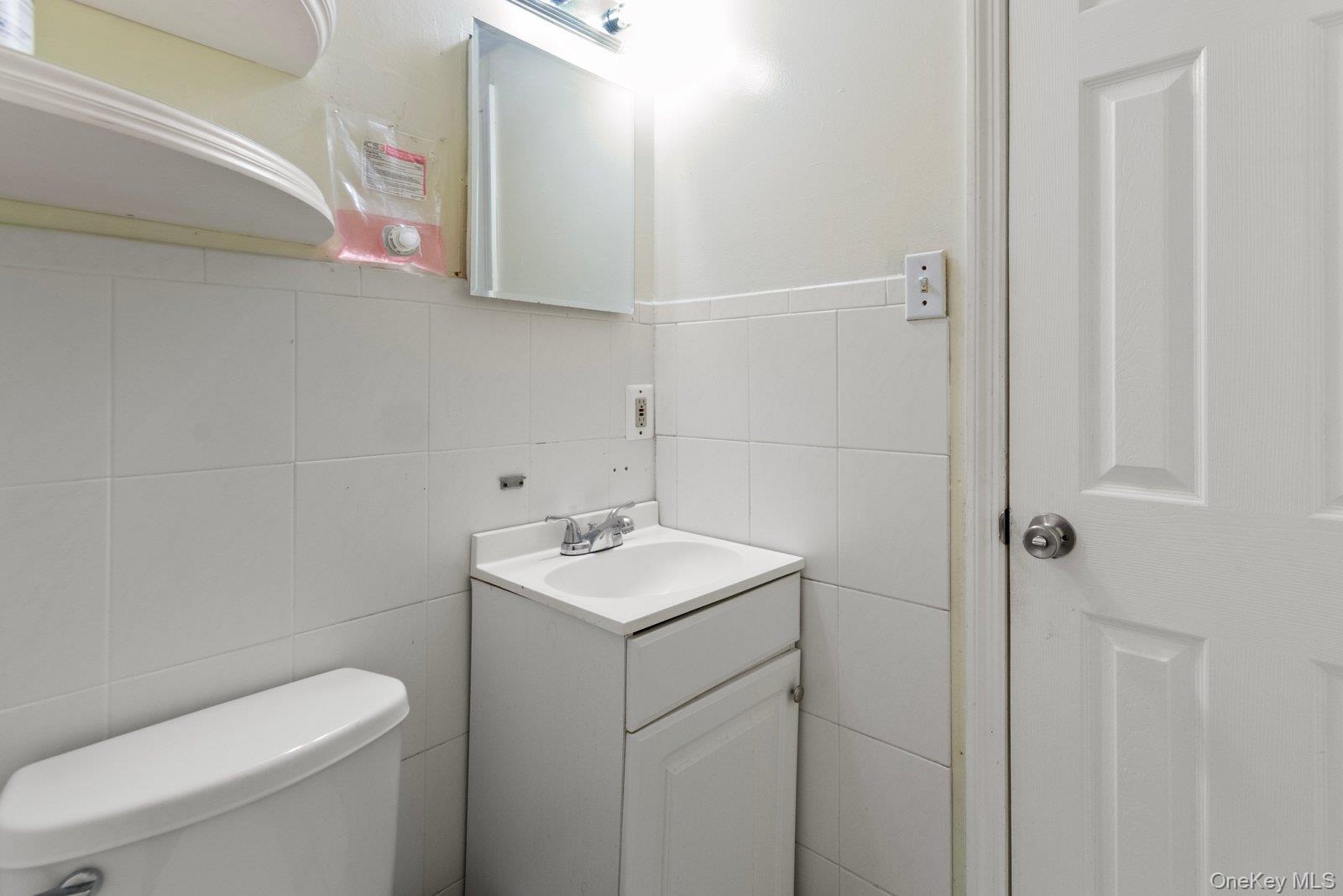 #12 photo, 39 Brooklyn Avenue, Wyandanch , NY 11798