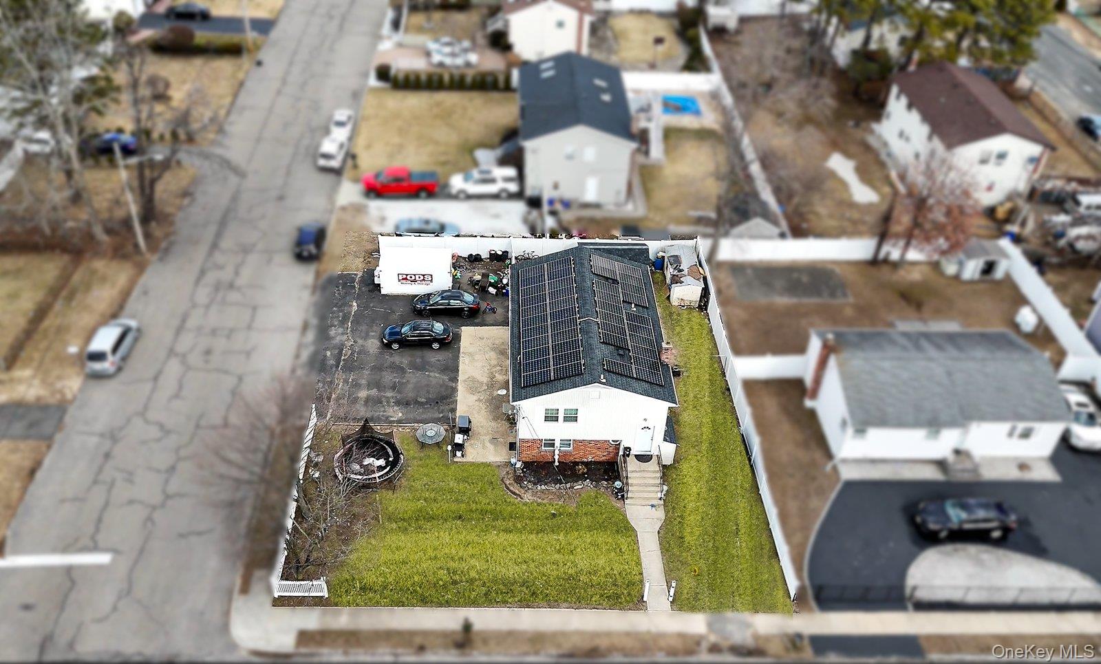 #16 photo, 39 Brooklyn Avenue, Wyandanch , NY 11798