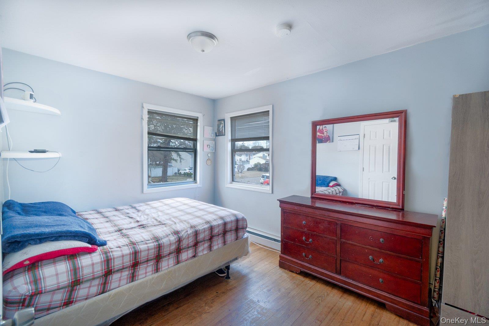 #5 photo, 39 Brooklyn Avenue, Wyandanch , NY 11798