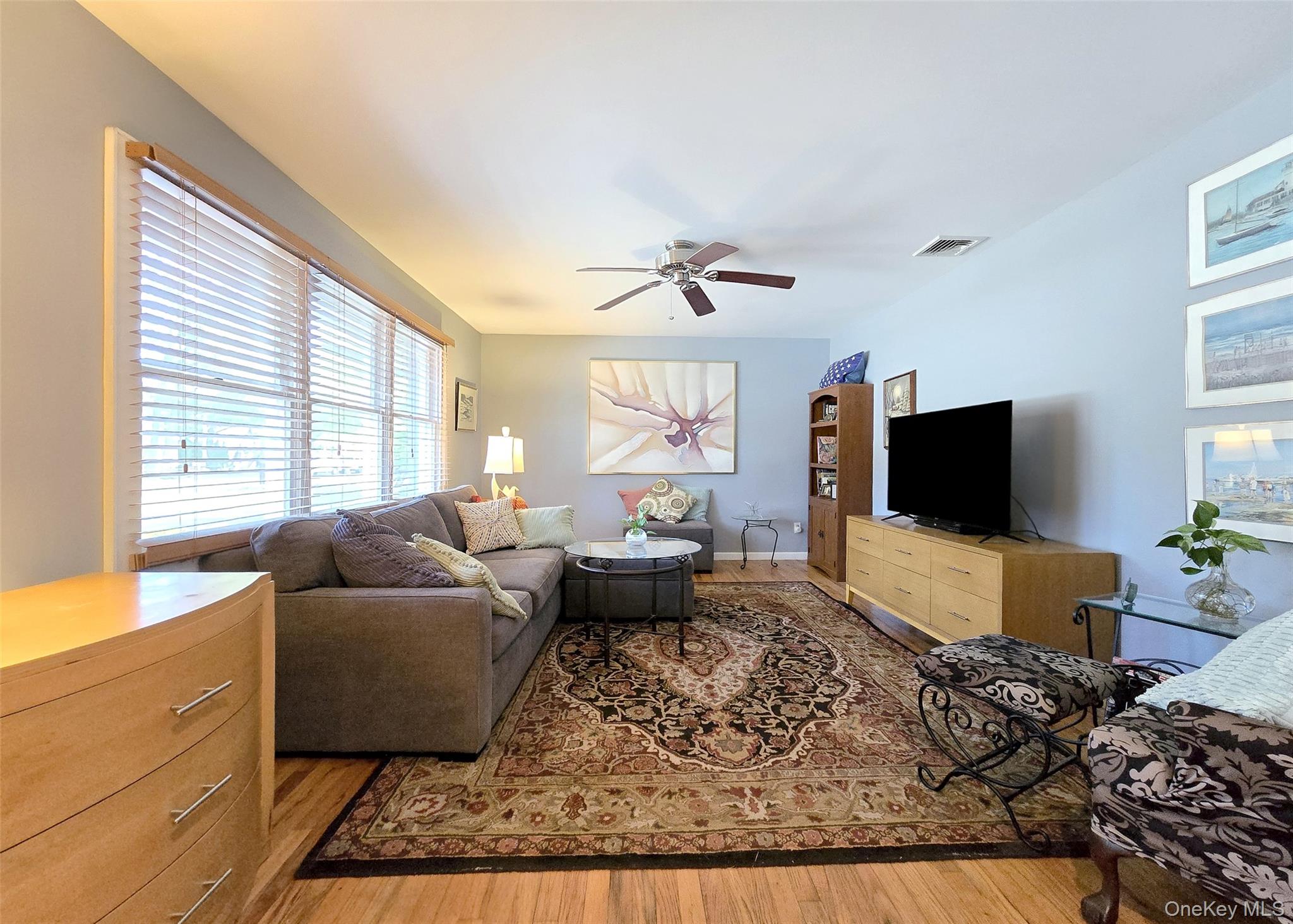 #10 photo, 30 Elizabeth Way, サフォーク郡 Ridge , NY 11961