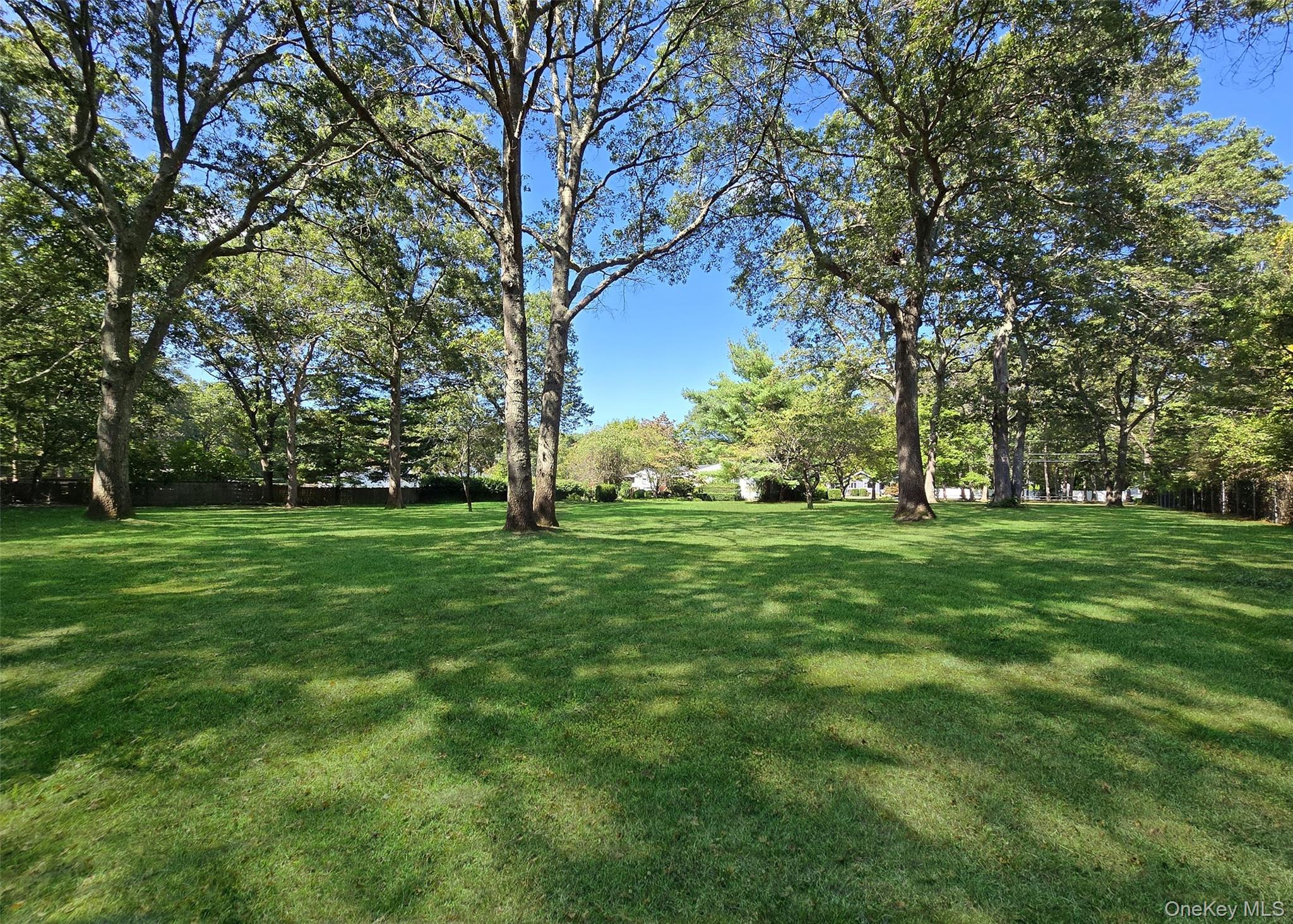 #5 photo, 30 Elizabeth Way, サフォーク郡 Ridge , NY 11961