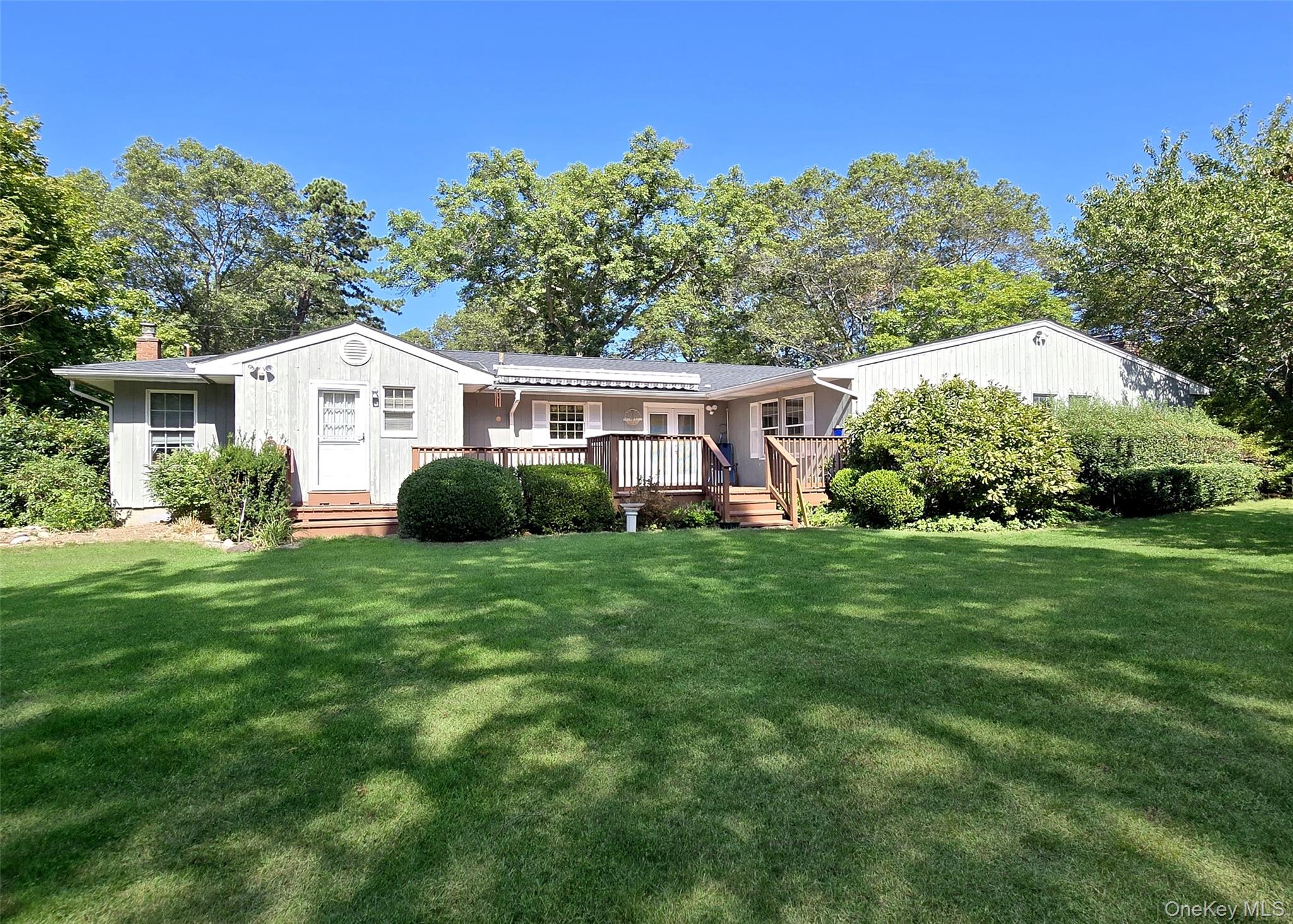 #8 photo, 30 Elizabeth Way, サフォーク郡 Ridge , NY 11961