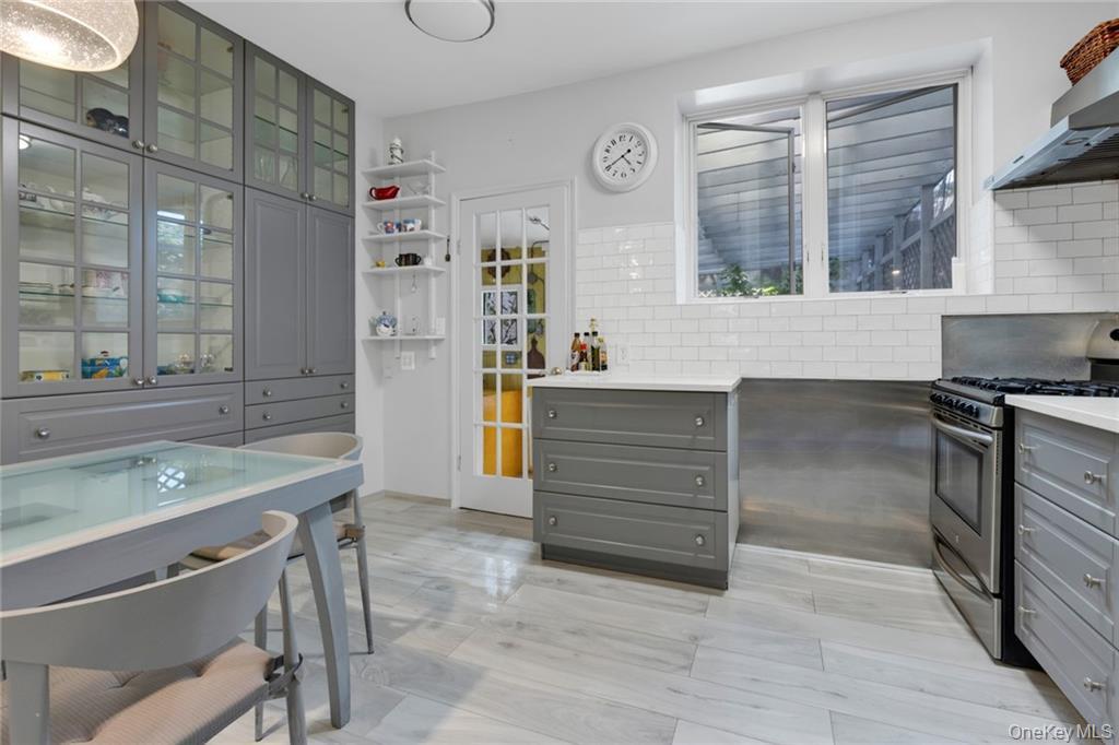 #9 photo, 82 W End Avenue, ブルックリン区 Brooklyn , NY 11235