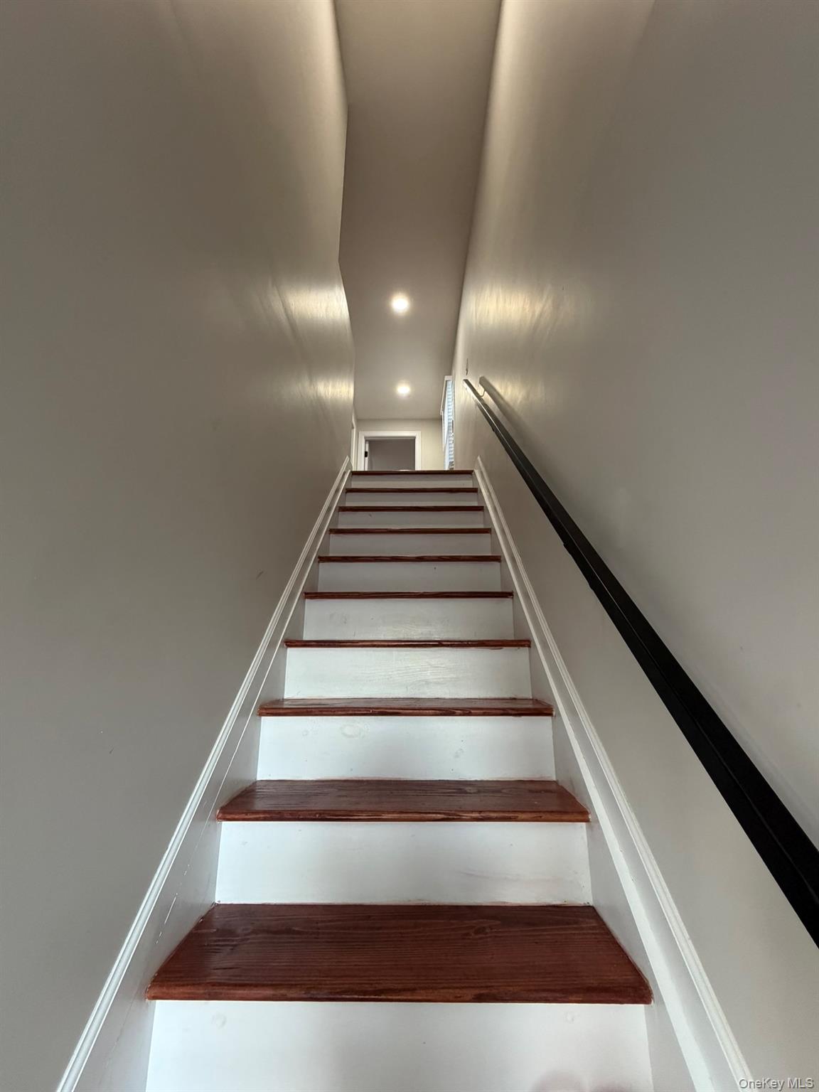 #11 photo, 9977 164th Drive, Howard Beach , NY 11414