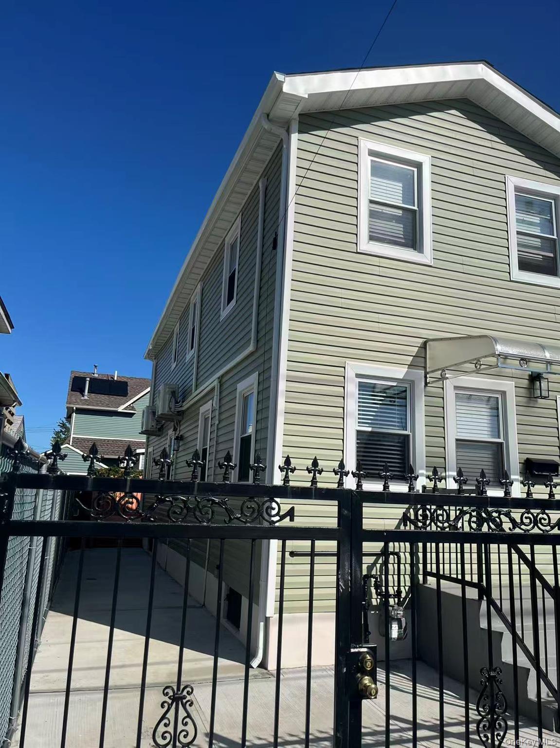 #9 photo, 9977 164th Drive, Howard Beach , NY 11414