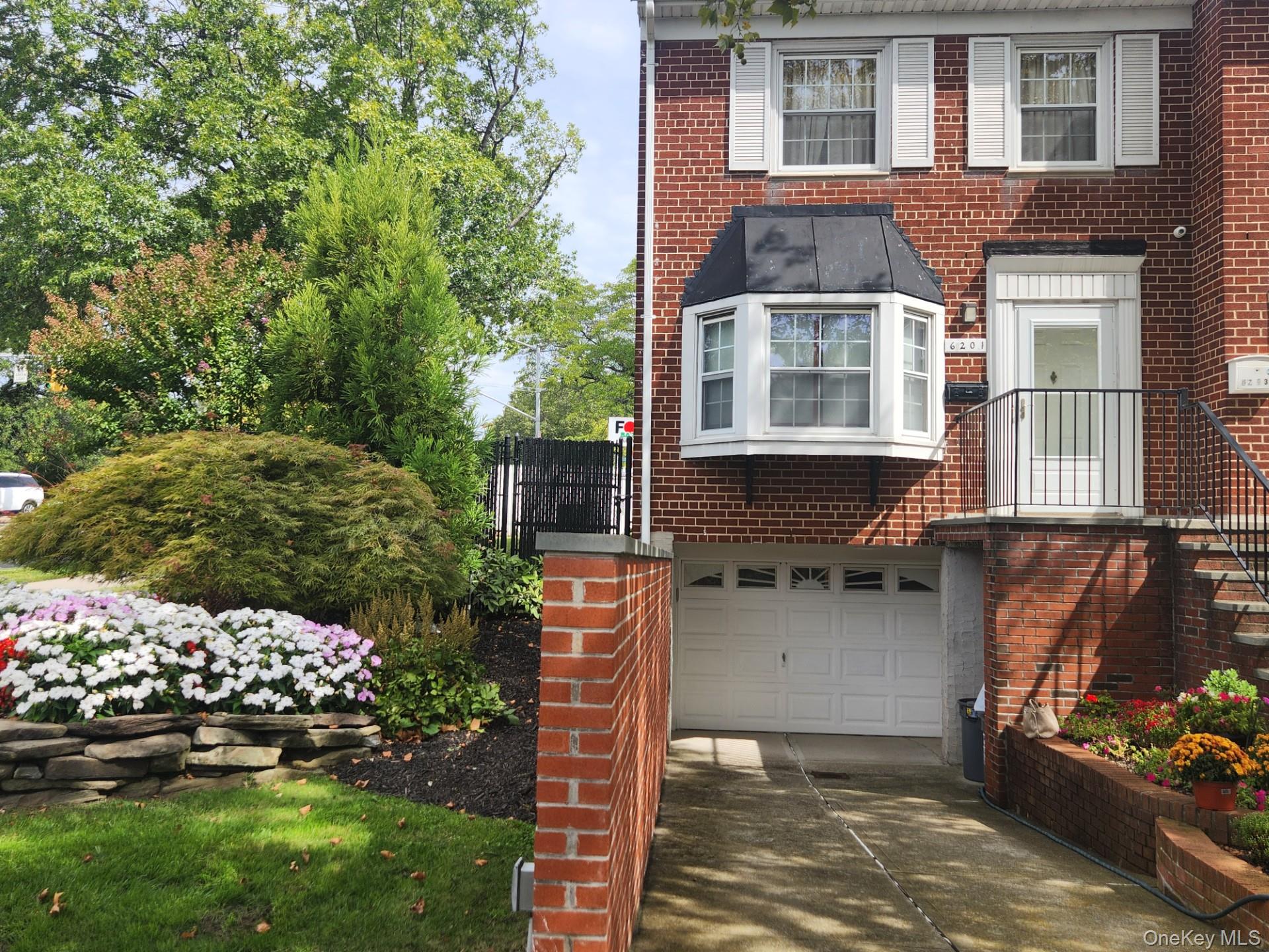 #1 photo, 62-01 Douglaston Parkway, Little Neck , NY 11362