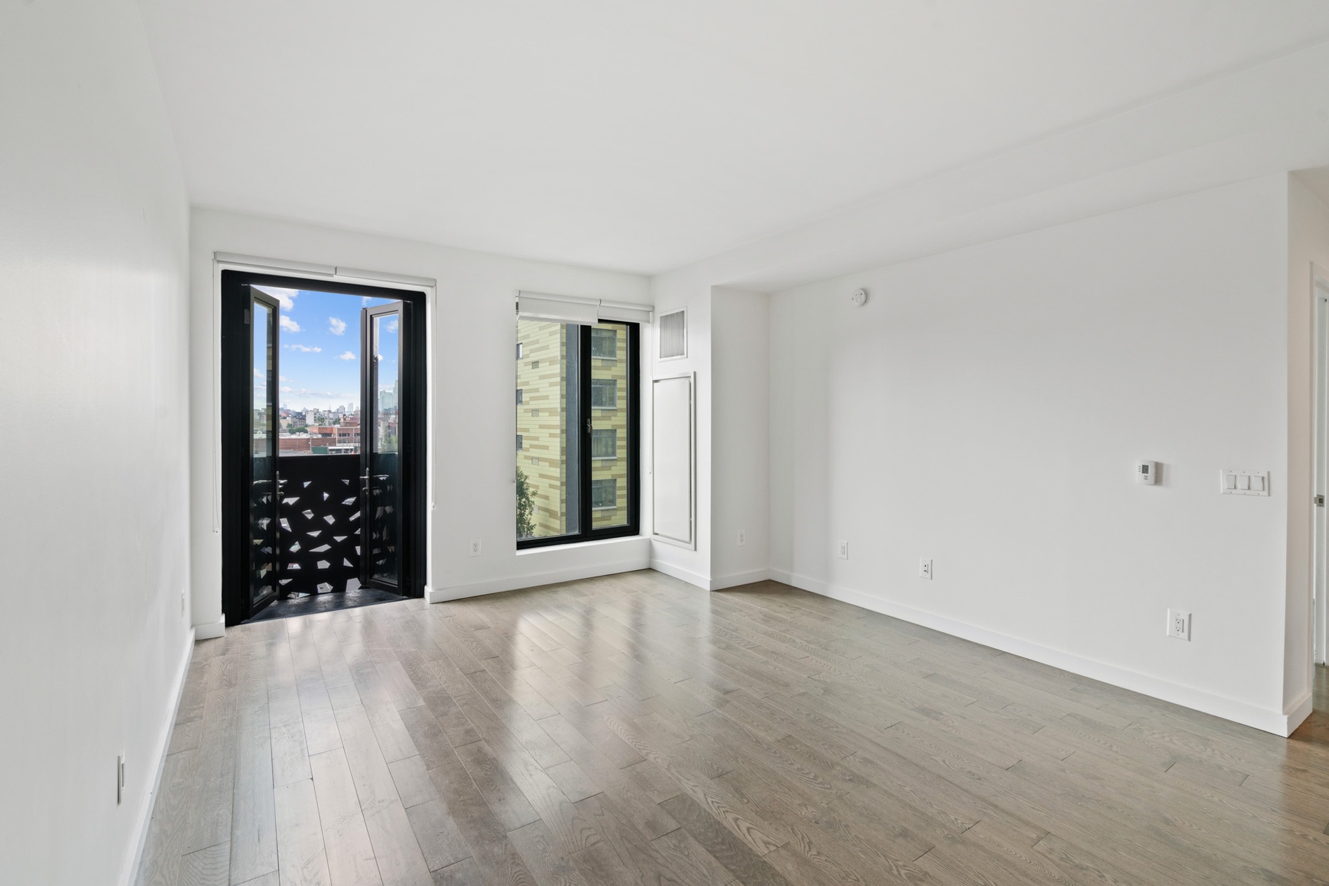 #4 photo, Long Island City, Long Island City , NY 11101