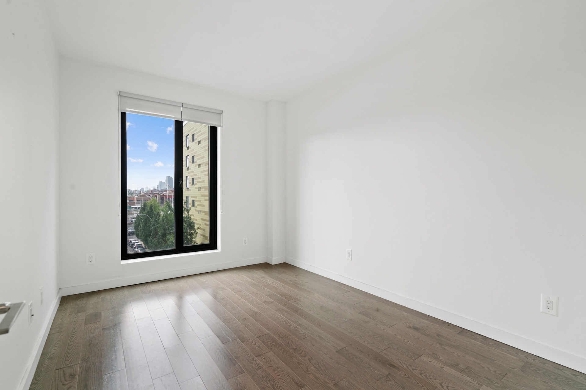 #6 photo, Long Island City, Long Island City , NY 11101