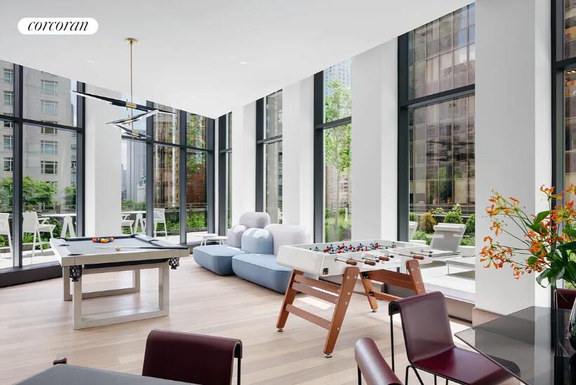 #13 photo, 15 W 61ST Street, マンハッタン Lincoln Square , NY 10023