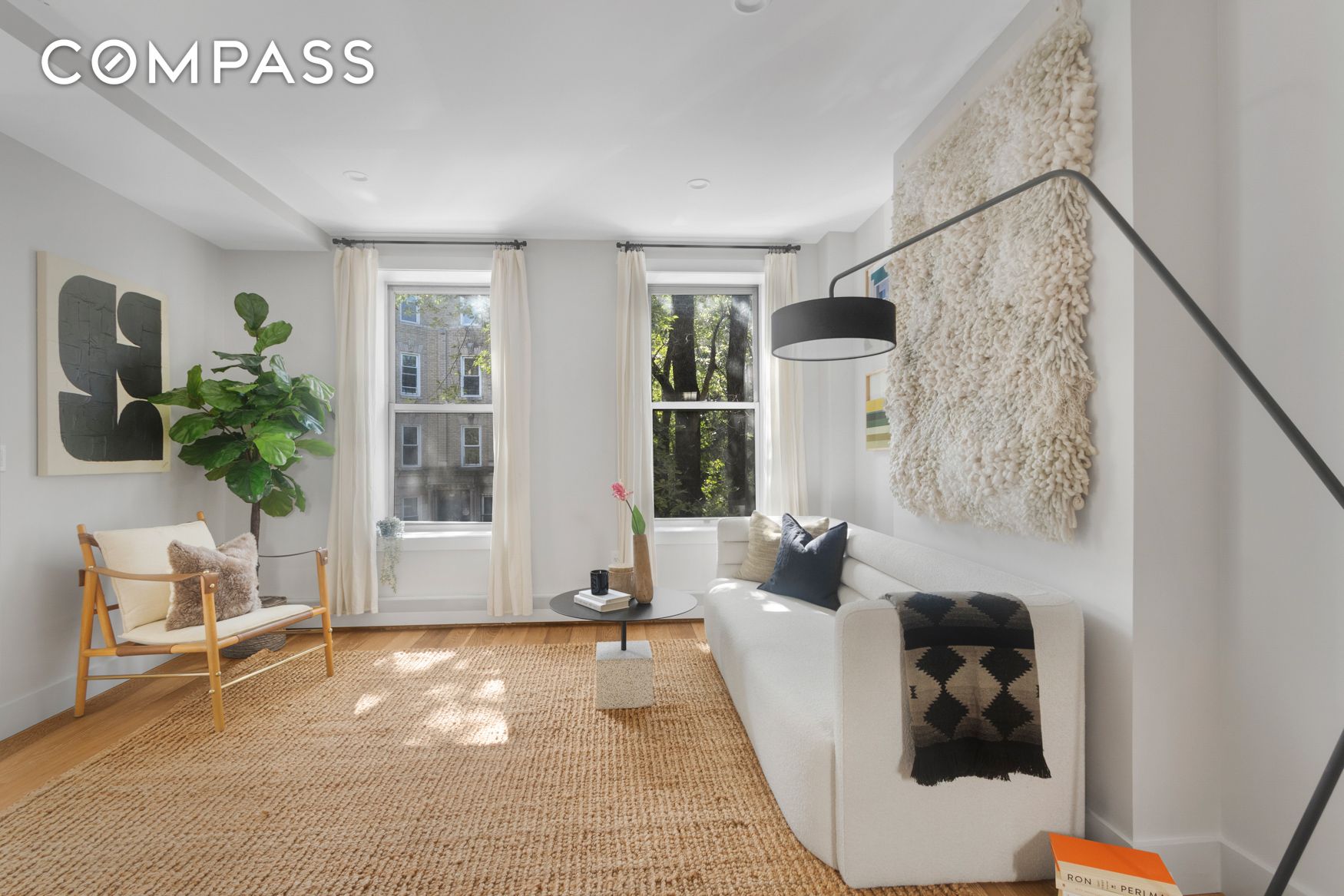 #1 photo, 249 Hull Street, ブルックリン区 Bedford-Stuyvesant , NY 11233