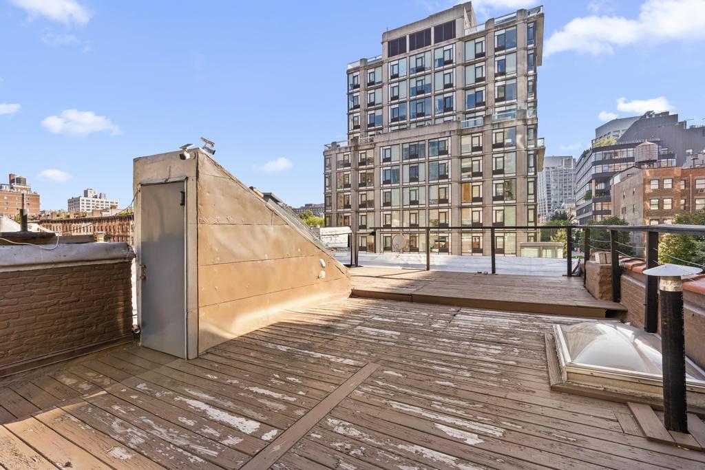 #19 photo, 509 W 23rd Street, 맨해튼 Chelsea , NY 10011