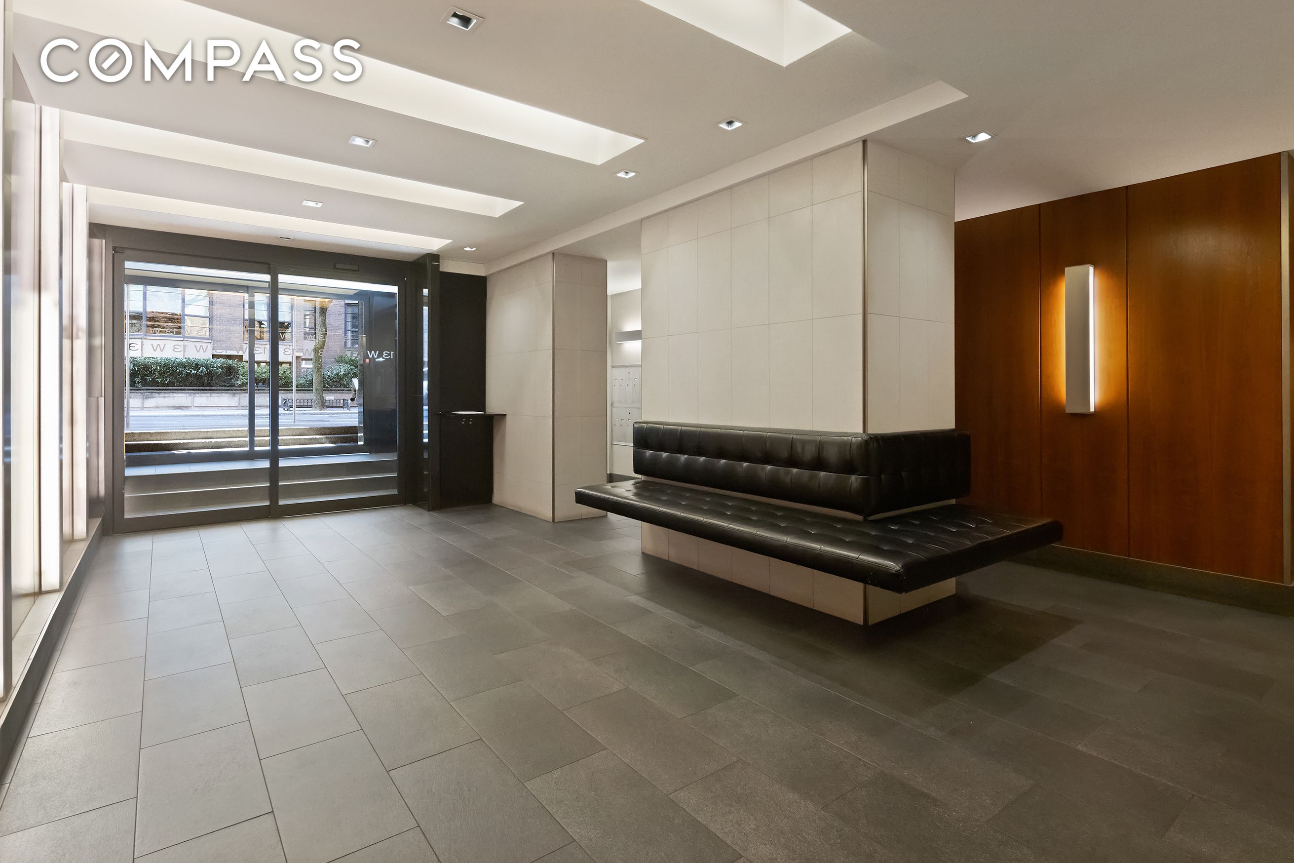 #11 photo, 13 W 13th Street, Greenwich Village , NY 10011