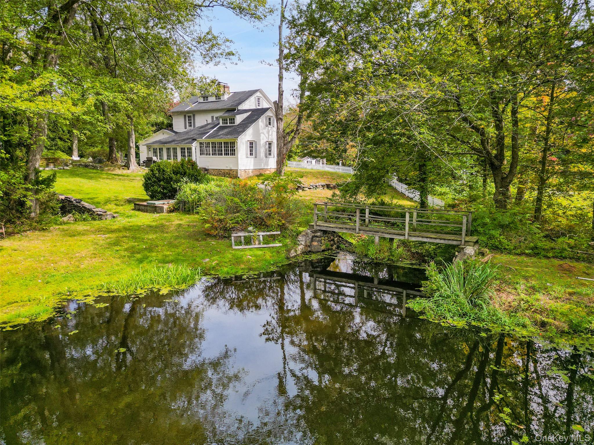 #1 photo, 18 Salem Road, Pound Ridge , NY 10576