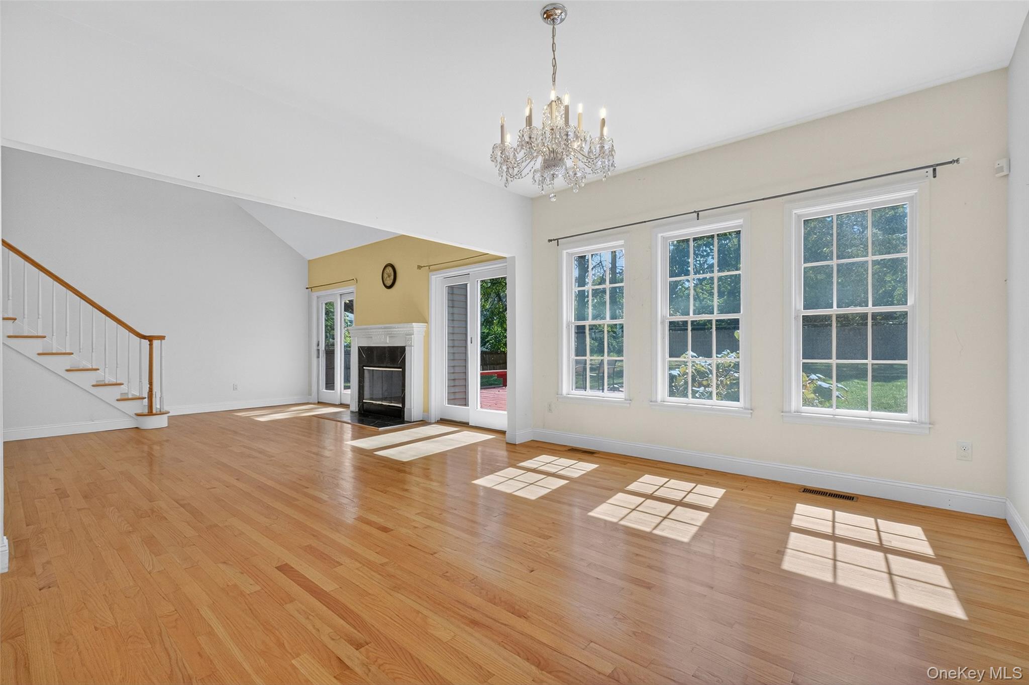 #6 photo, 17 Santa Anna Drive, Poughkeepsie , NY 12603