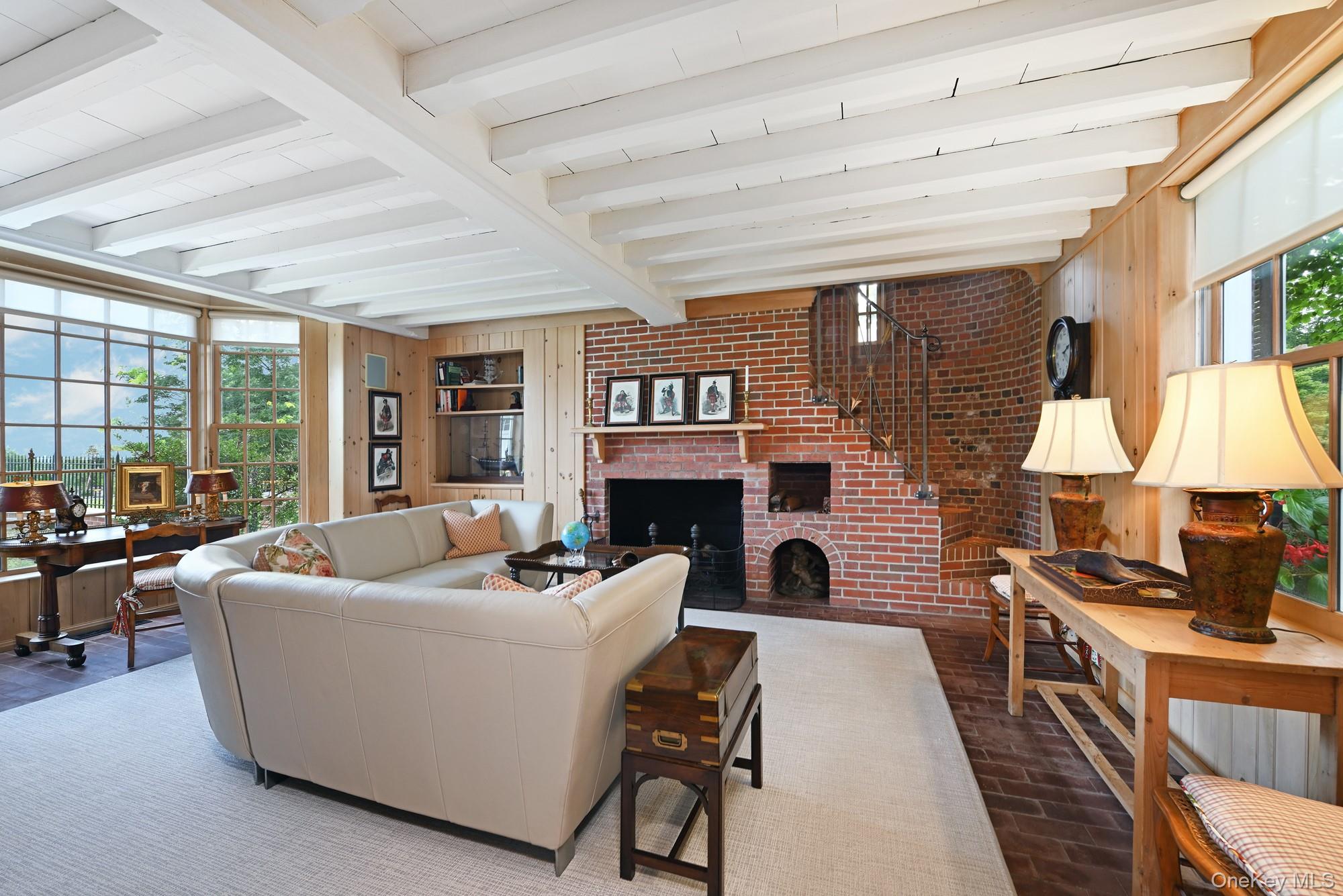 #19 photo, 2525 Purchase Street, Purchase , NY 10577