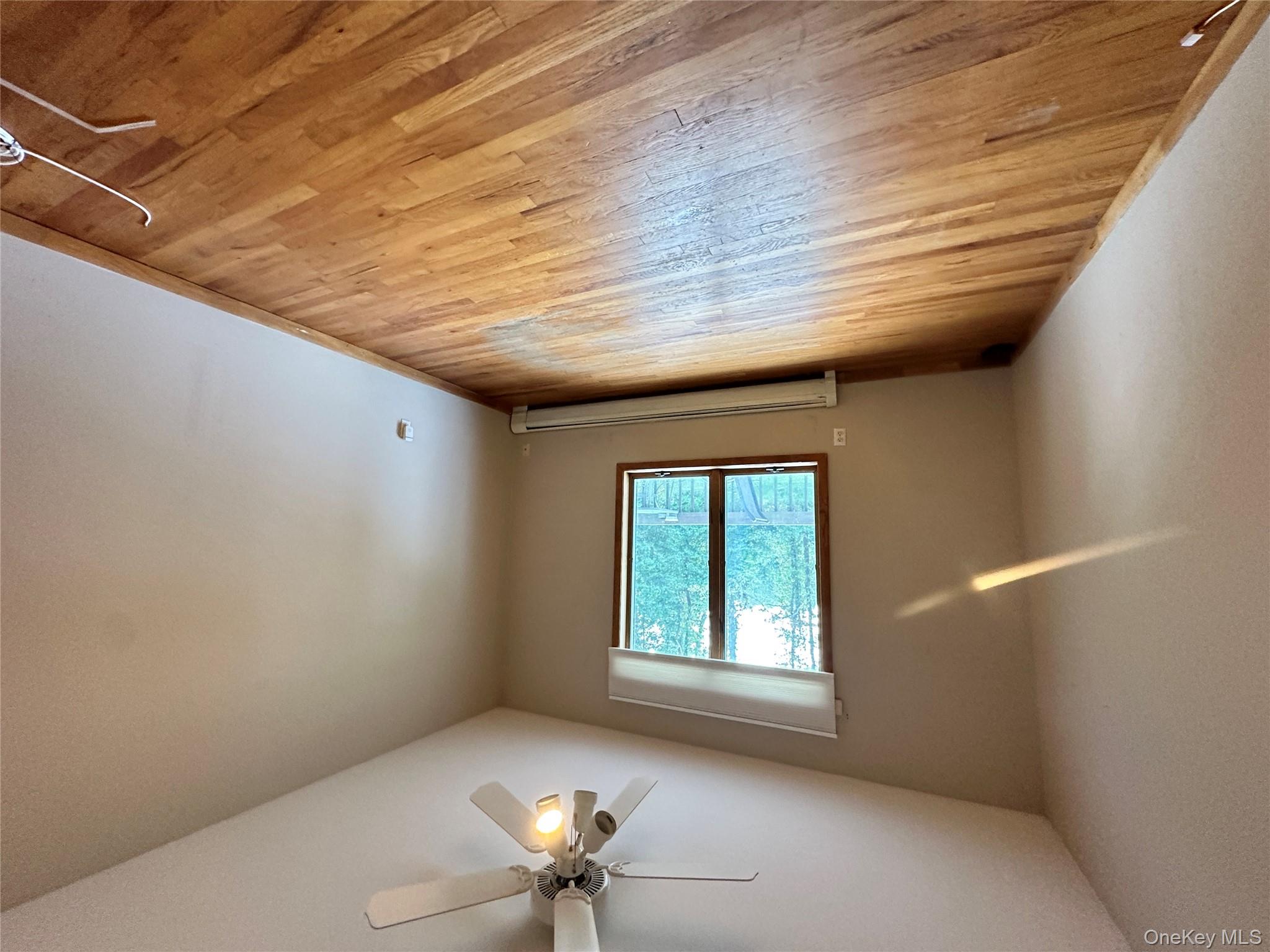 #16 photo, 101 New Valley Road, New City , NY 10956