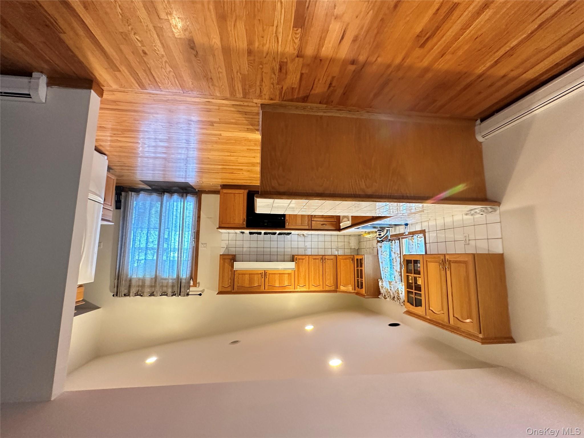 #5 photo, 101 New Valley Road, New City , NY 10956