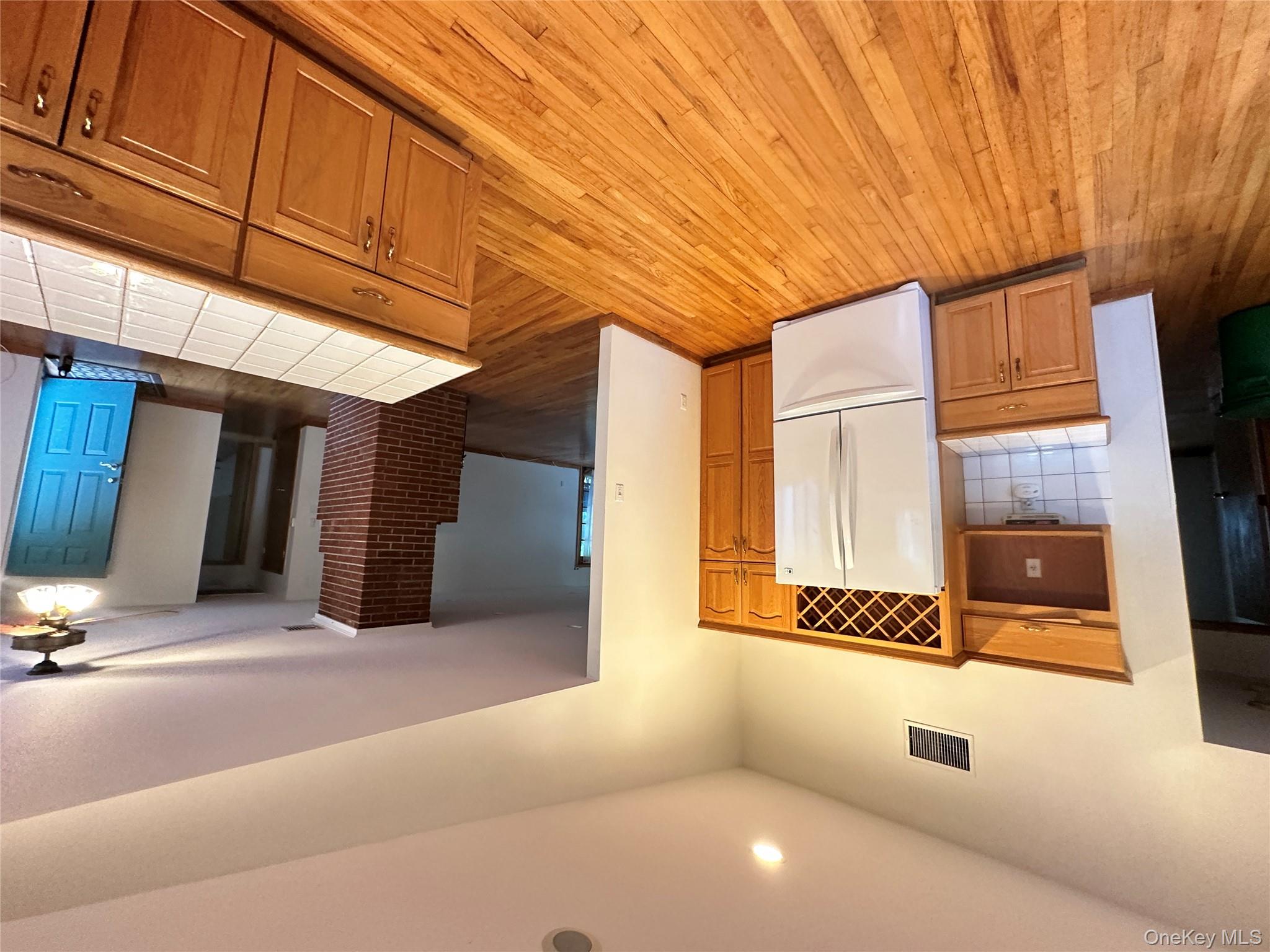 #6 photo, 101 New Valley Road, New City , NY 10956