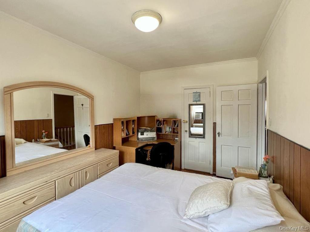 #14 photo, 25-14 43 Street, Astoria , NY 11103