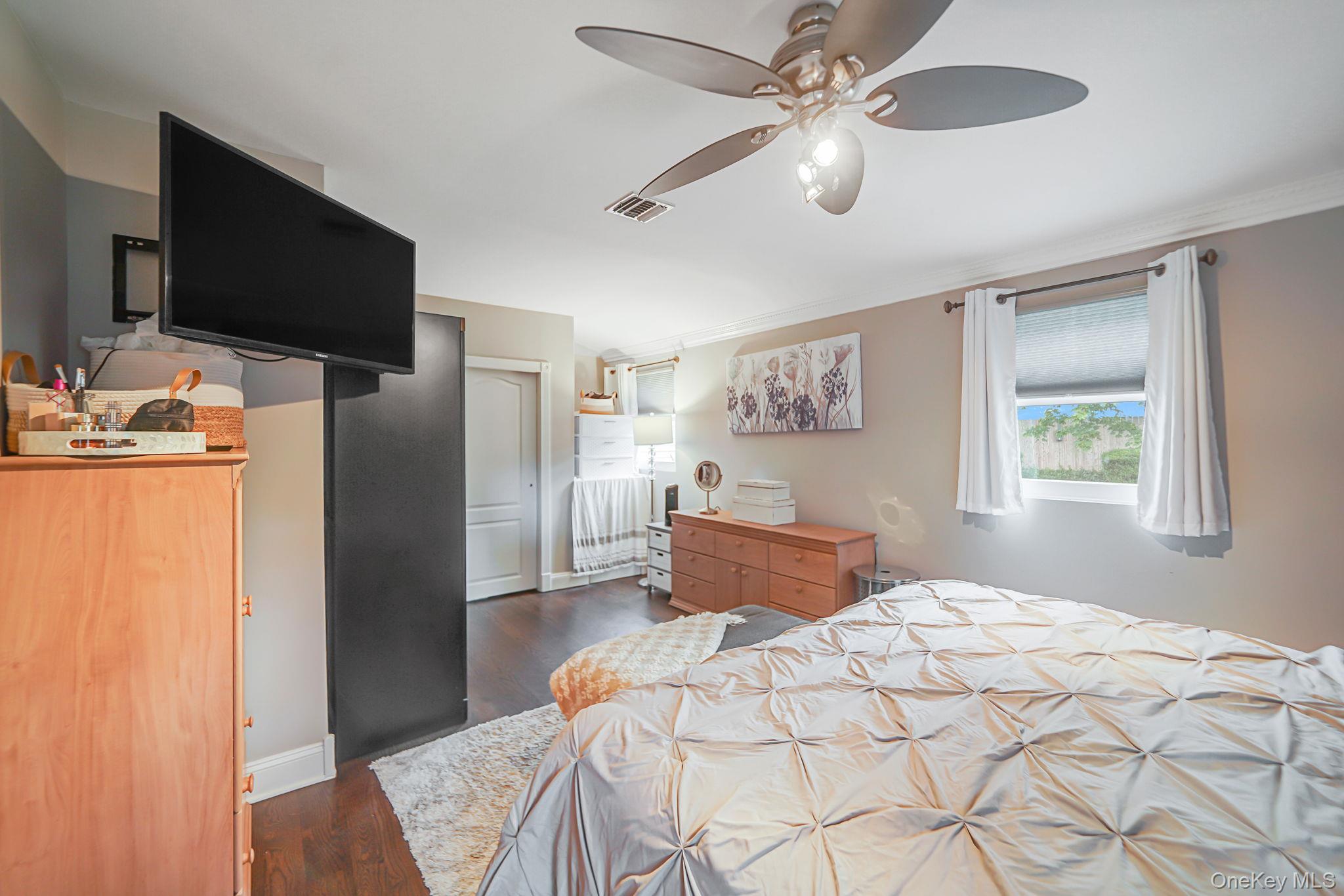 #13 photo, 7 Weldon Lane, Farmingville , NY 11738