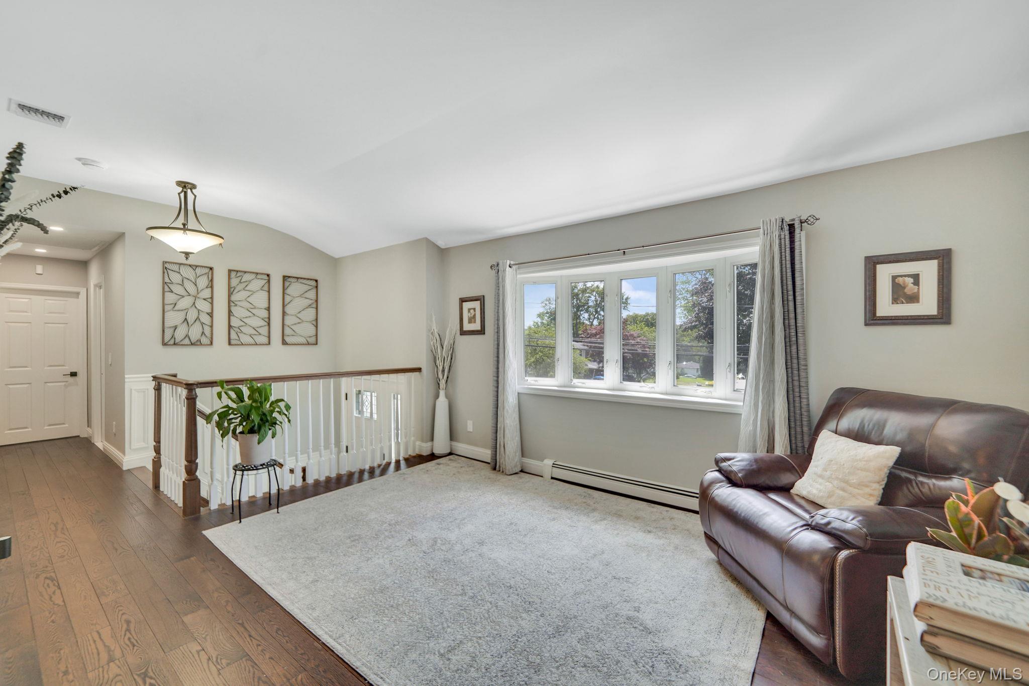 #3 photo, 7 Weldon Lane, Farmingville , NY 11738