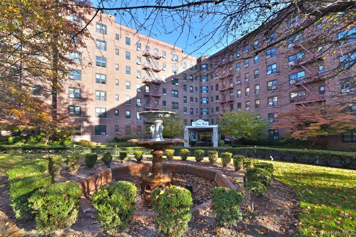 #11 photo, 84-01 Main Street, クイーンズ区 Briarwood , NY 11435