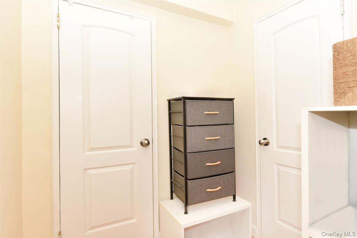 #9 photo, 84-01 Main Street, クイーンズ区 Briarwood , NY 11435