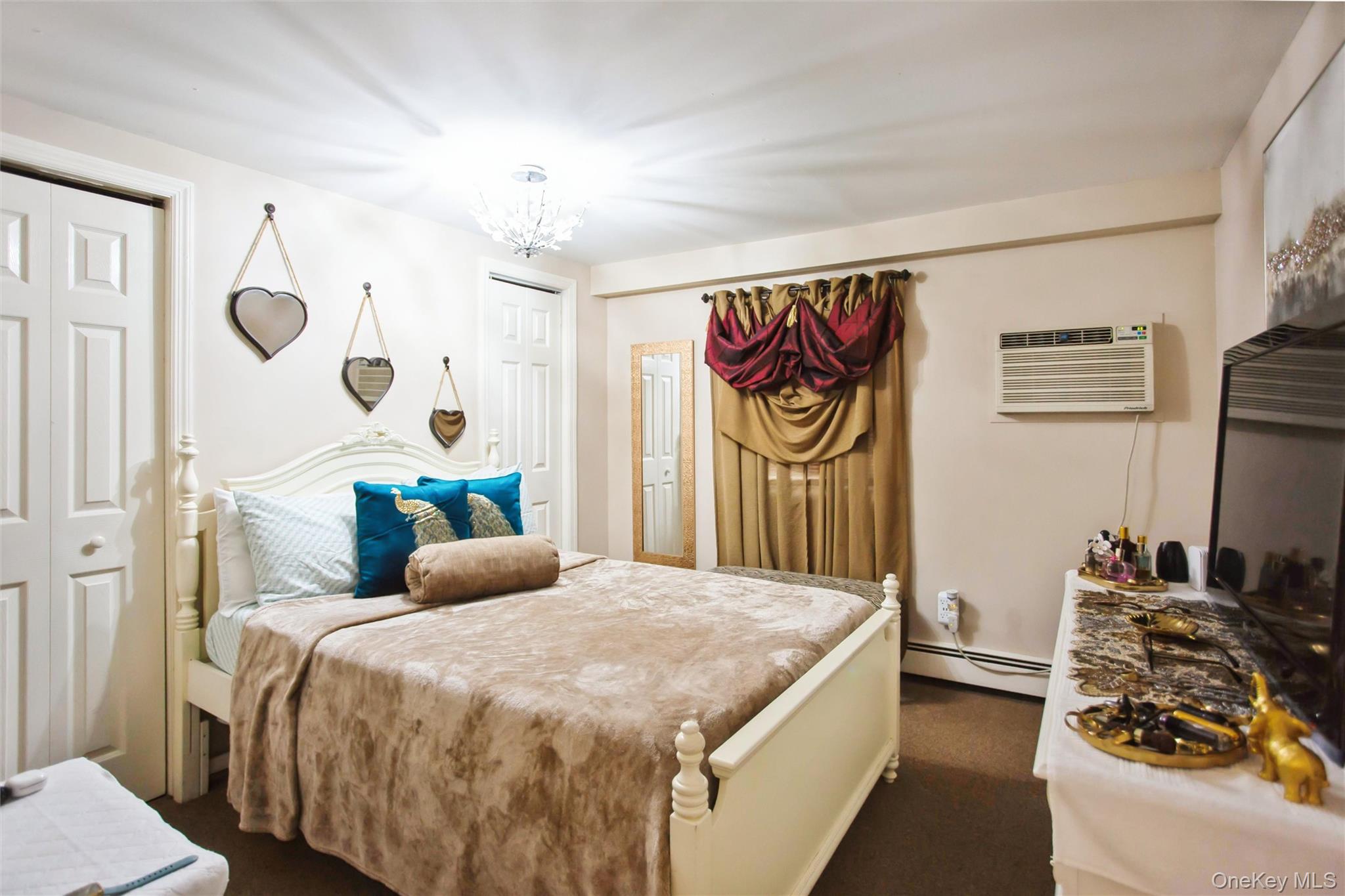 #11 photo, 200 E Euclid Street, Valley Stream , NY 11580