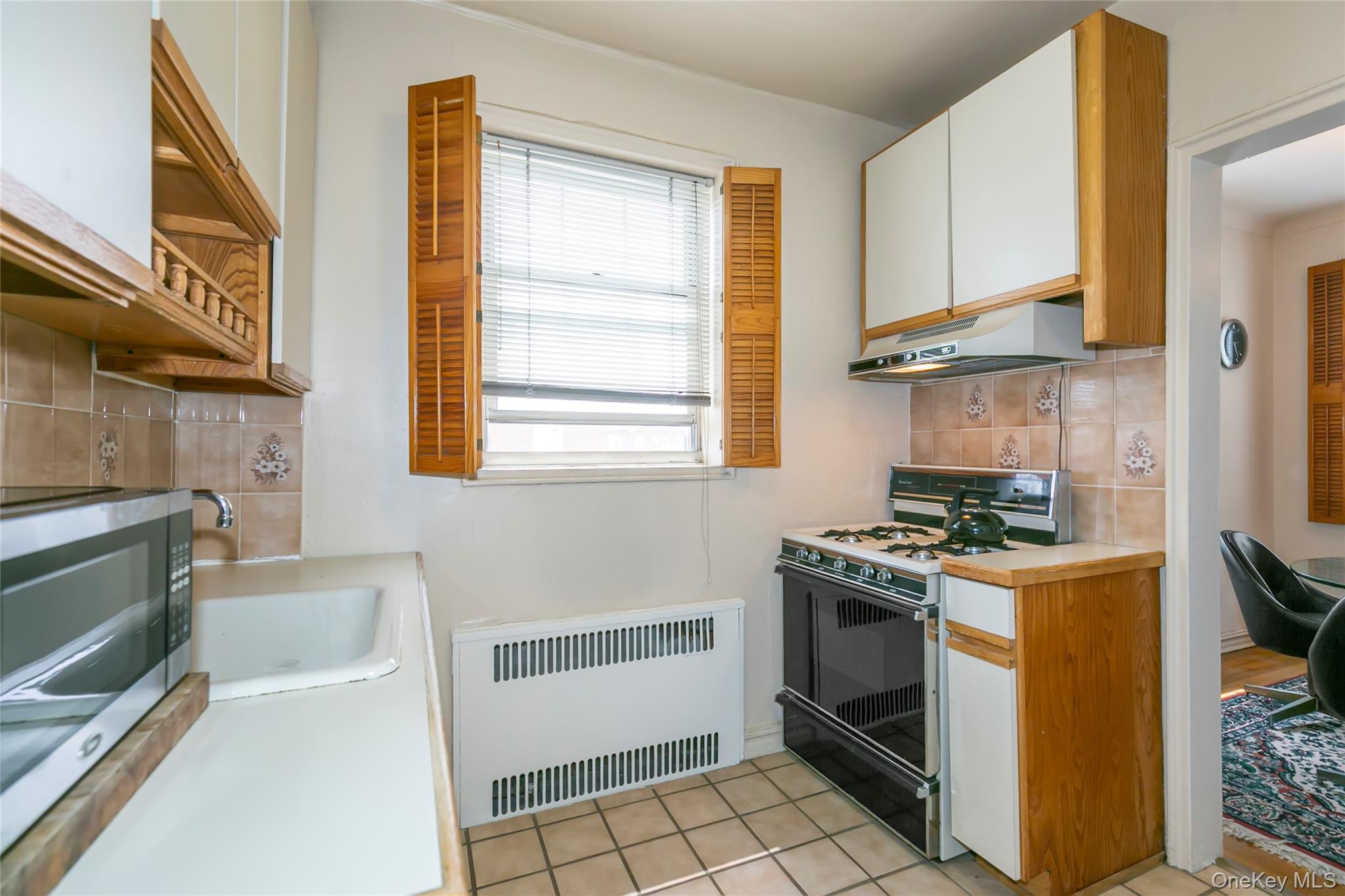 #18 photo, 77-15 113 Street, クイーンズ区 Forest Hills , NY 11375