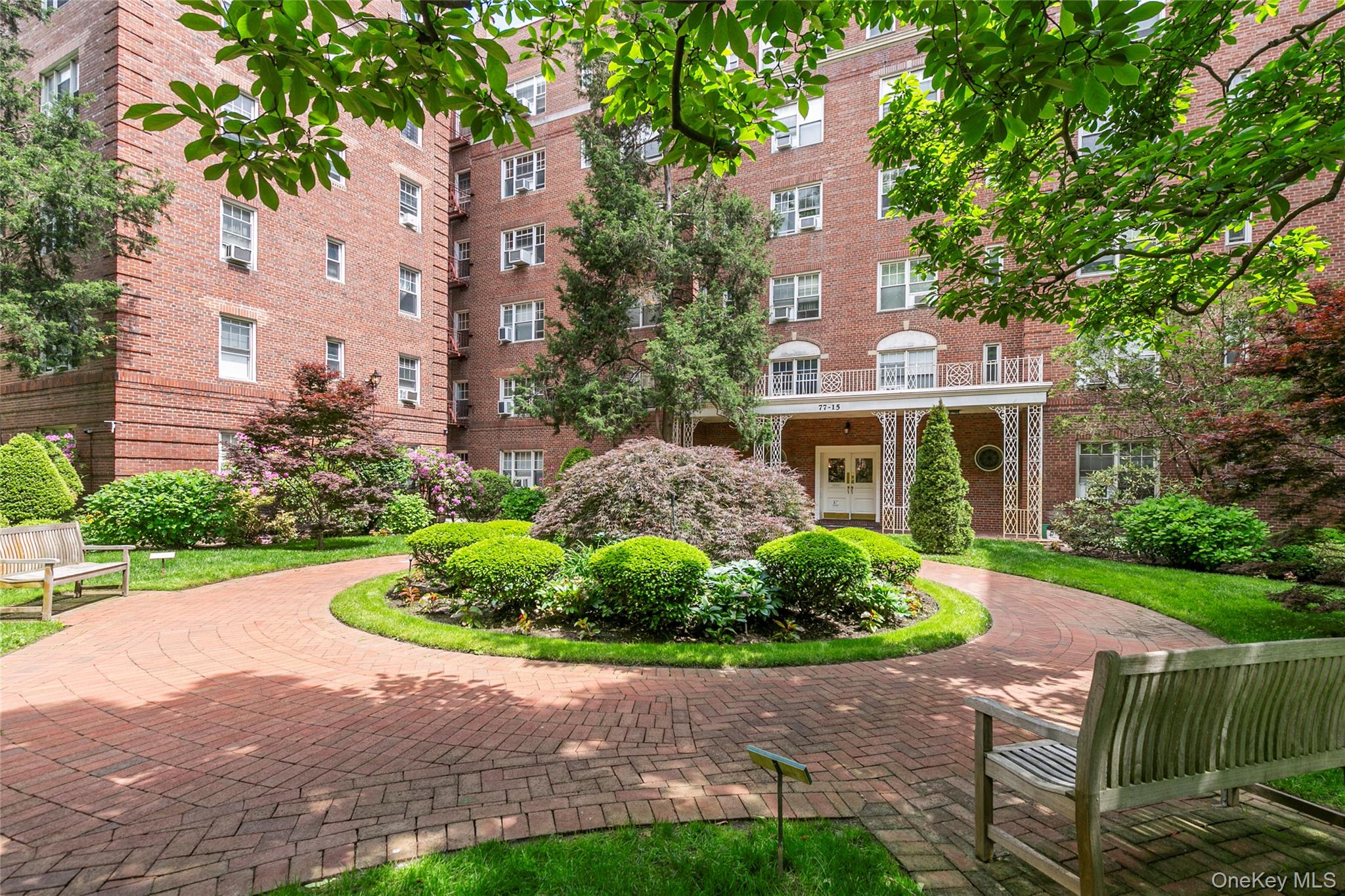 #2 photo, 77-15 113 Street, クイーンズ区 Forest Hills , NY 11375