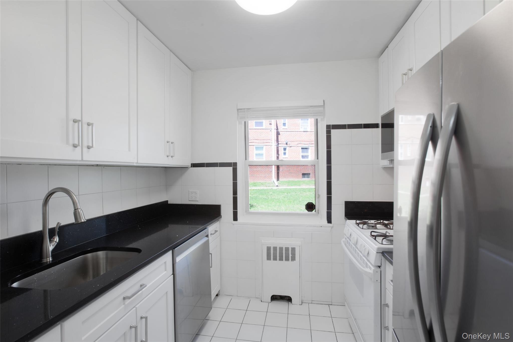 #1 photo, 196-35 Dunton Ave Hollis, クイーンズ区 Hollis , NY 11423