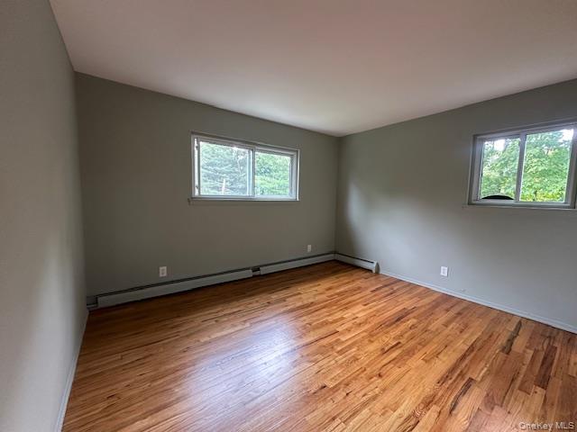 #15 photo, 6 Finch Place, Huntington , NY 11743