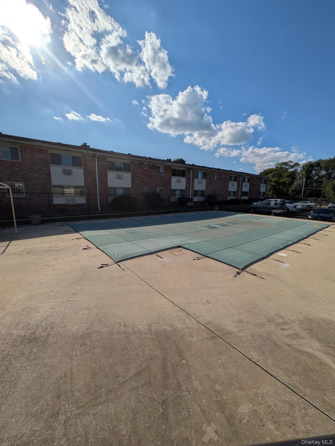 #5 photo, 2453 B Union Boulevard, सफ़ोक काउंटी Islip , NY 11751