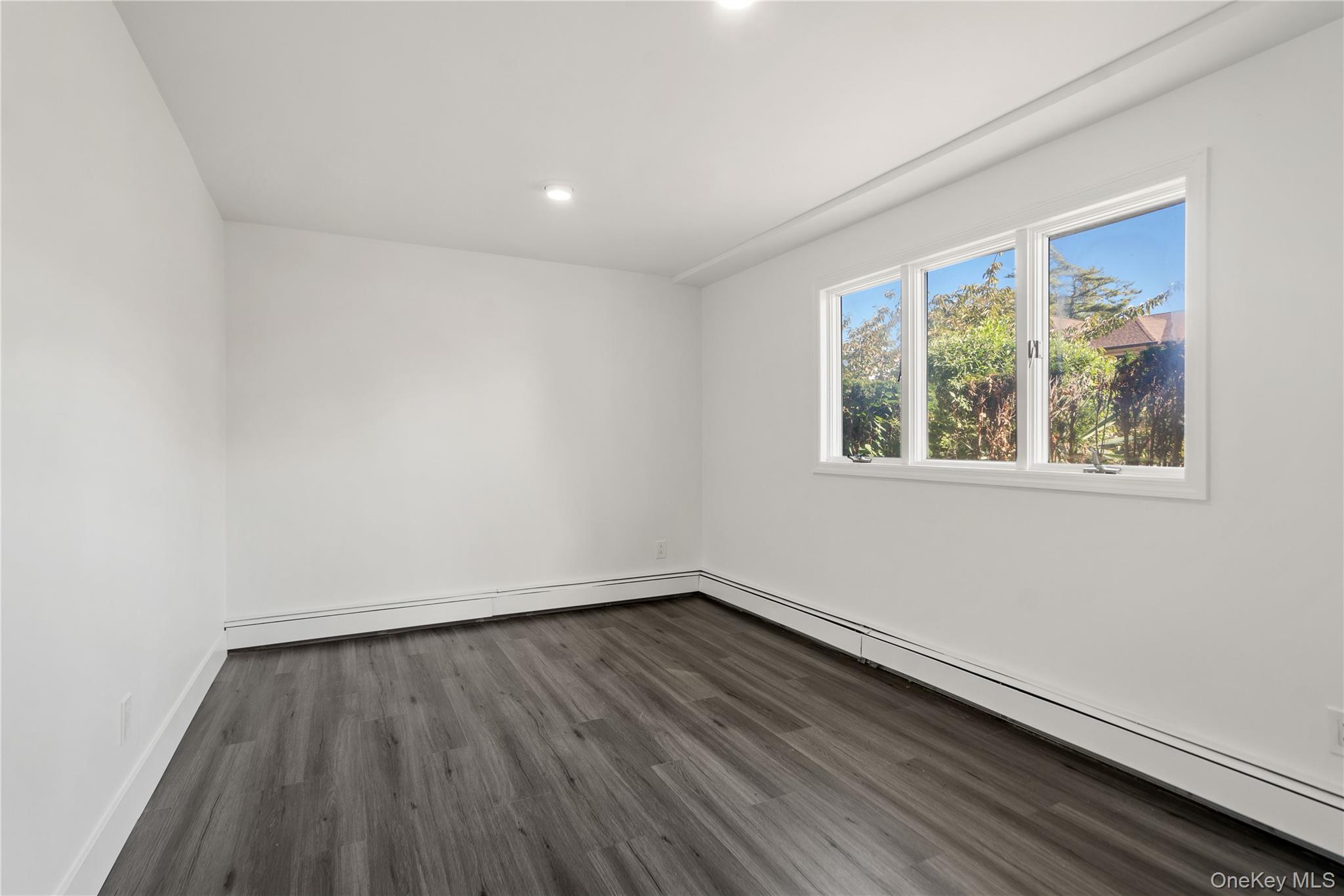 #10 photo, 8 Gale Drive, North Woodmere , NY 11581