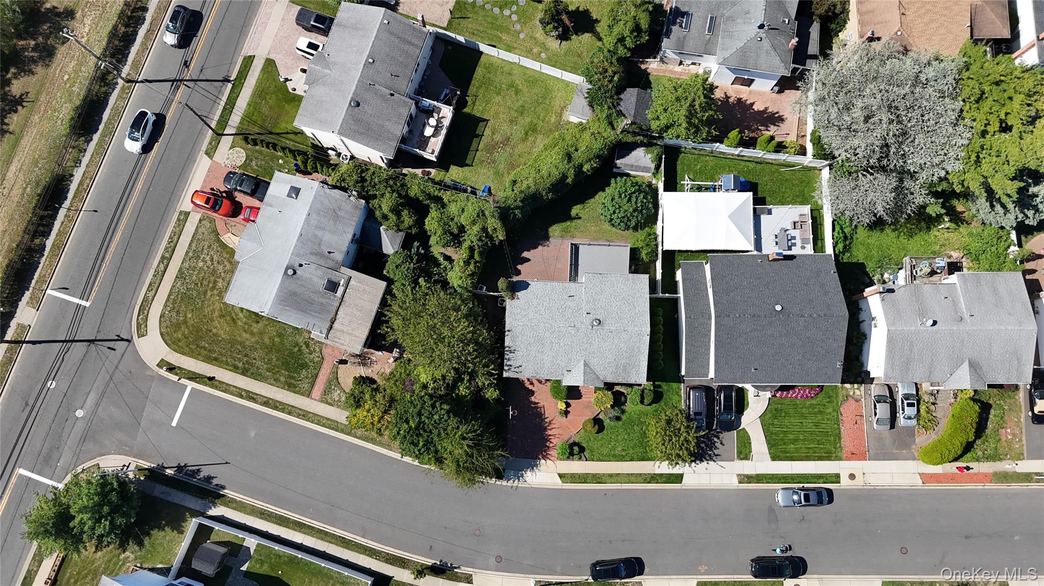 #20 photo, 8 Gale Drive, North Woodmere , NY 11581