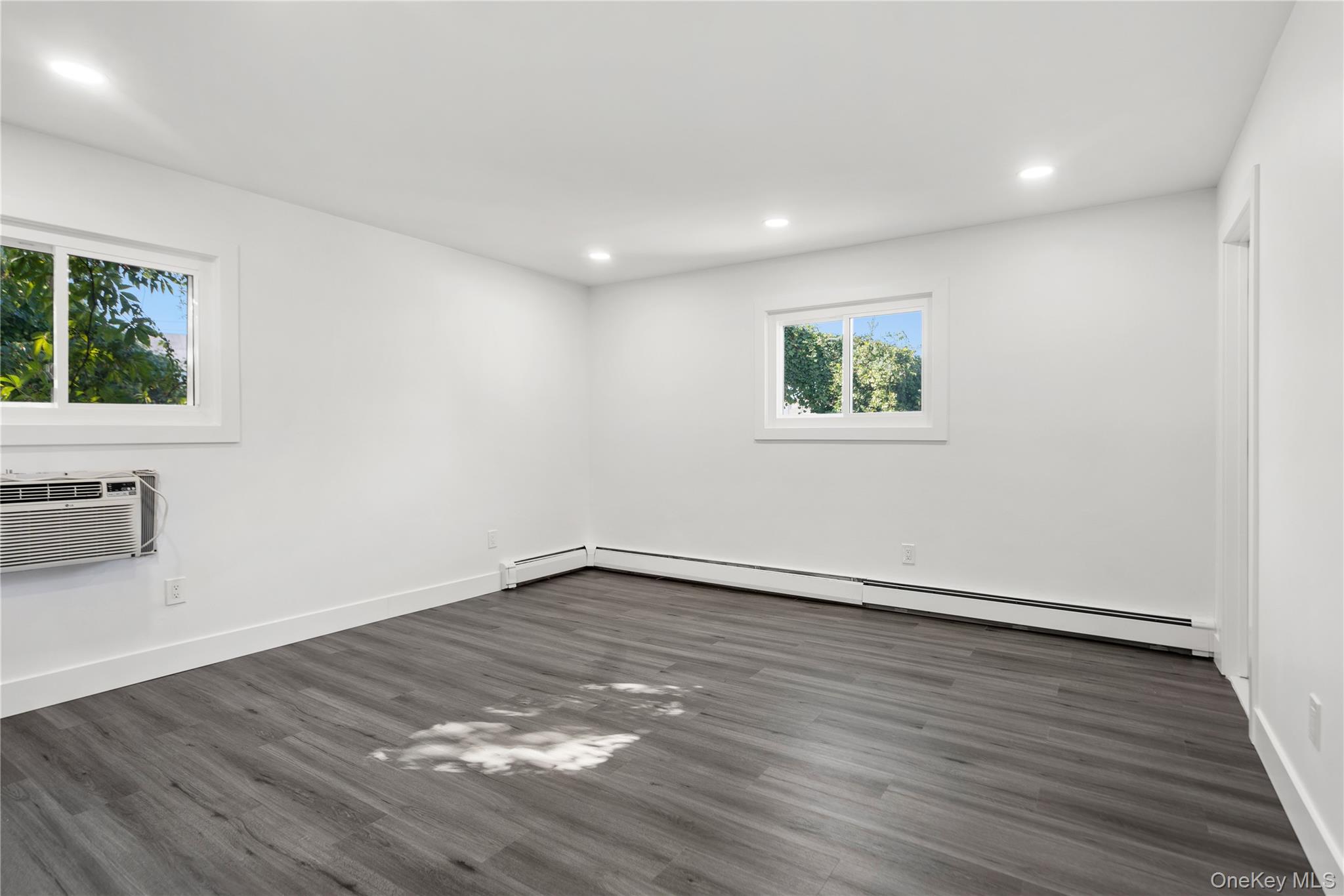 #6 photo, 8 Gale Drive, North Woodmere , NY 11581