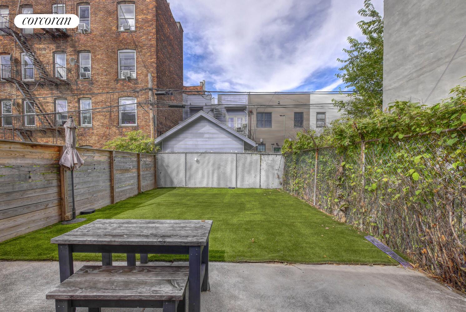 #4 photo, Brooklyn, Stuyvesant Heights , NY 11221