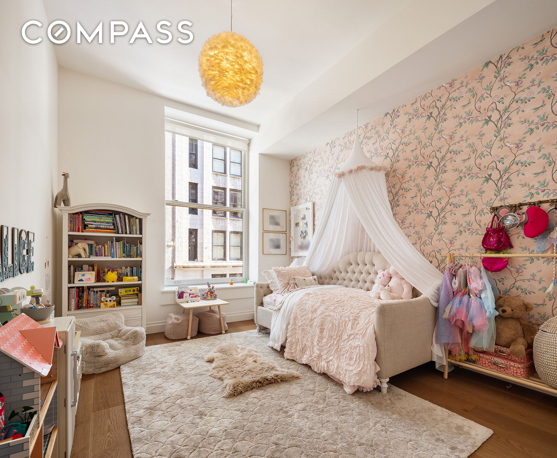 #10 photo, 42 E 20th Street, Flatiron , NY 10003