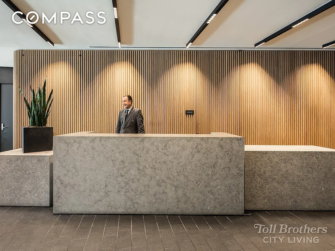 #11 photo, New York City, マンハッタン Hudson Square , NY 10014