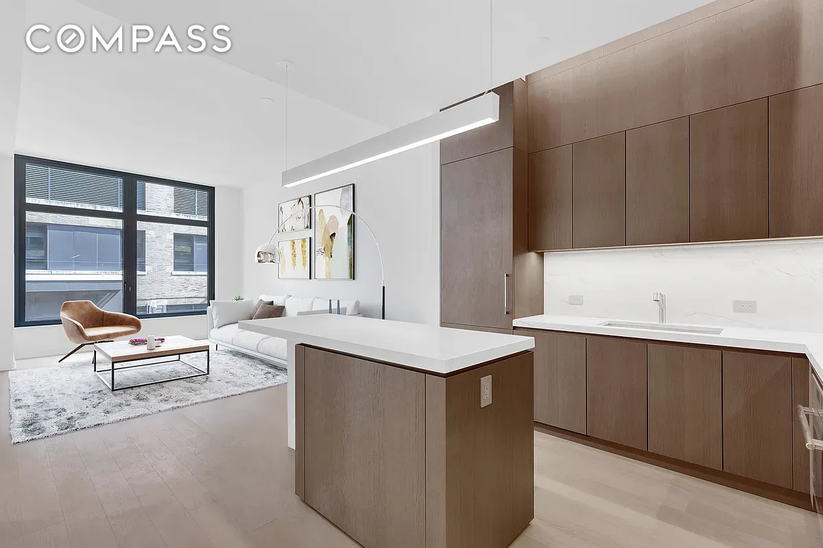 #4 photo, New York City, マンハッタン Hudson Square , NY 10014