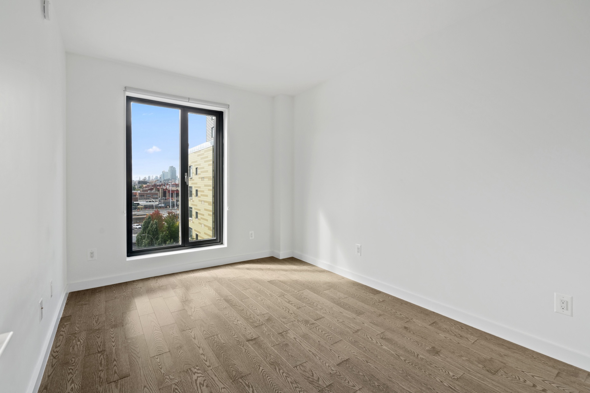 #5 photo, Long Island City, Long Island City , NY 11101