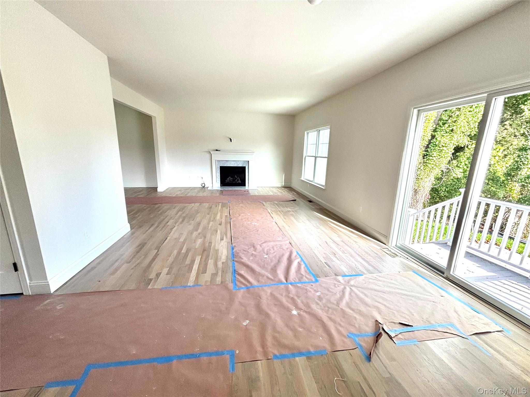 #7 photo, 726 Middle, Bayport , NY 11705